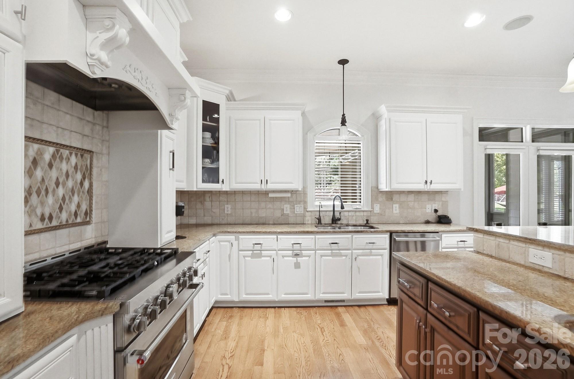 105 Quincy Court — Mooresville