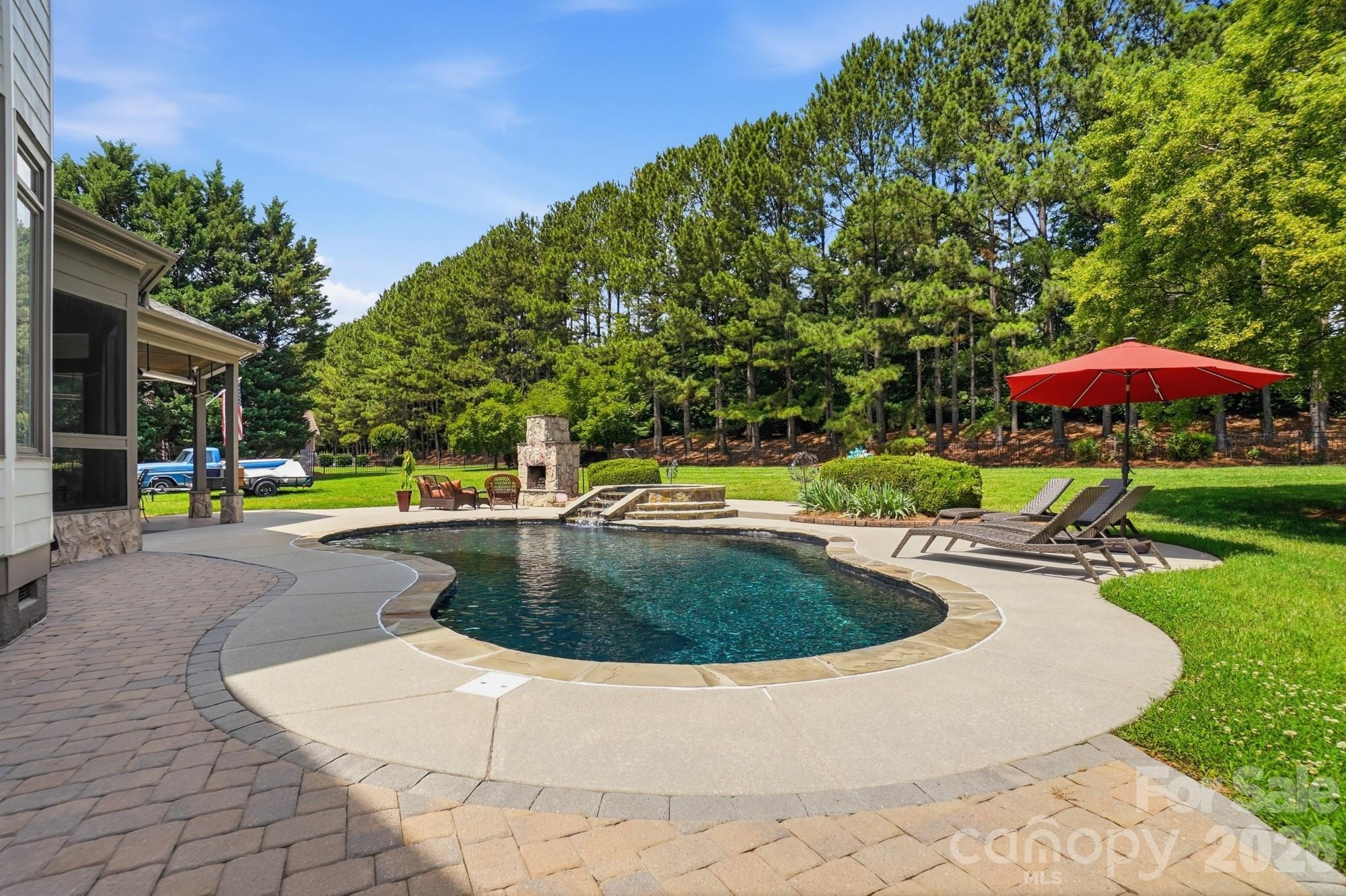 105 Quincy Court — Mooresville