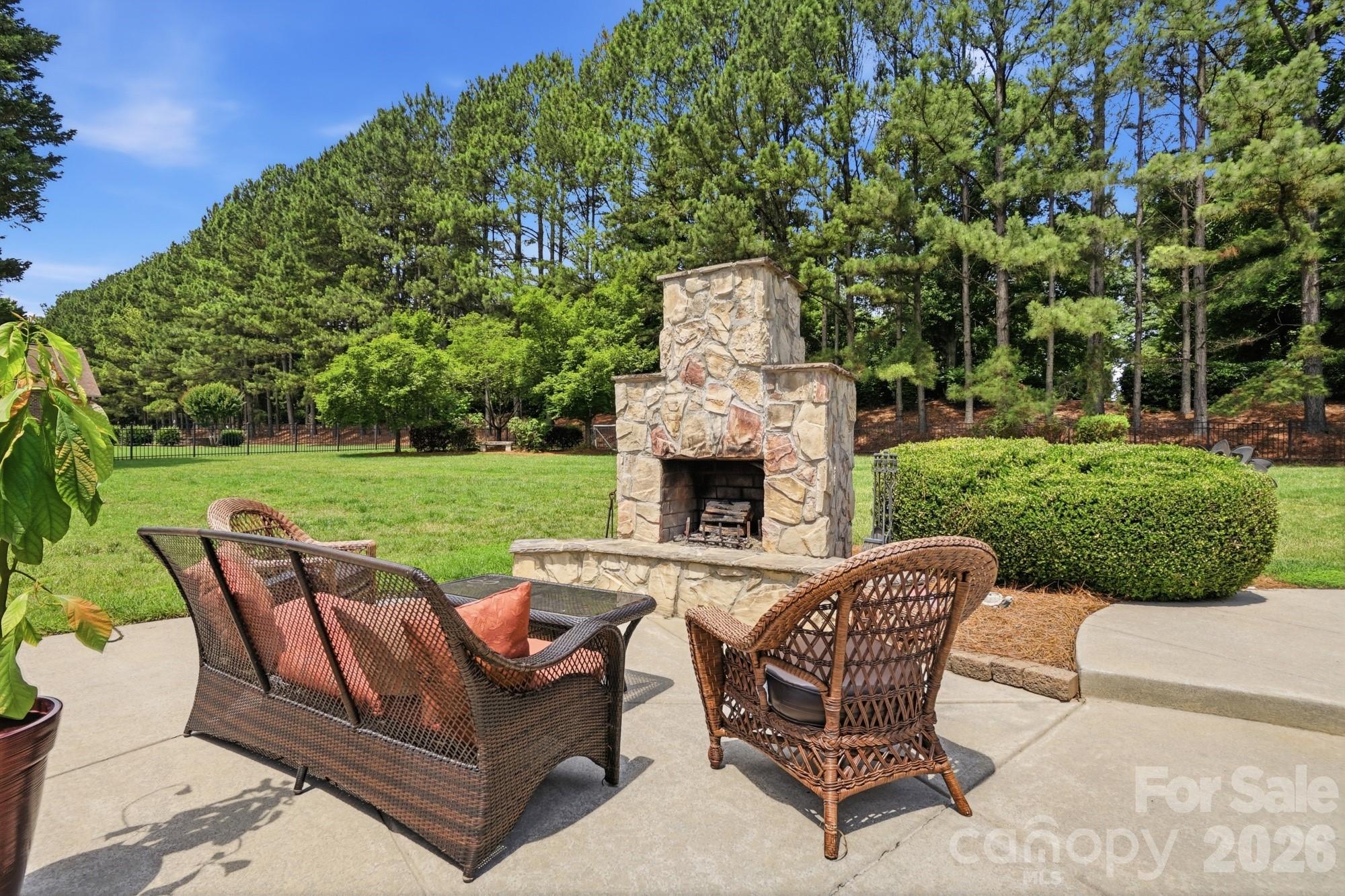 105 Quincy Court — Mooresville