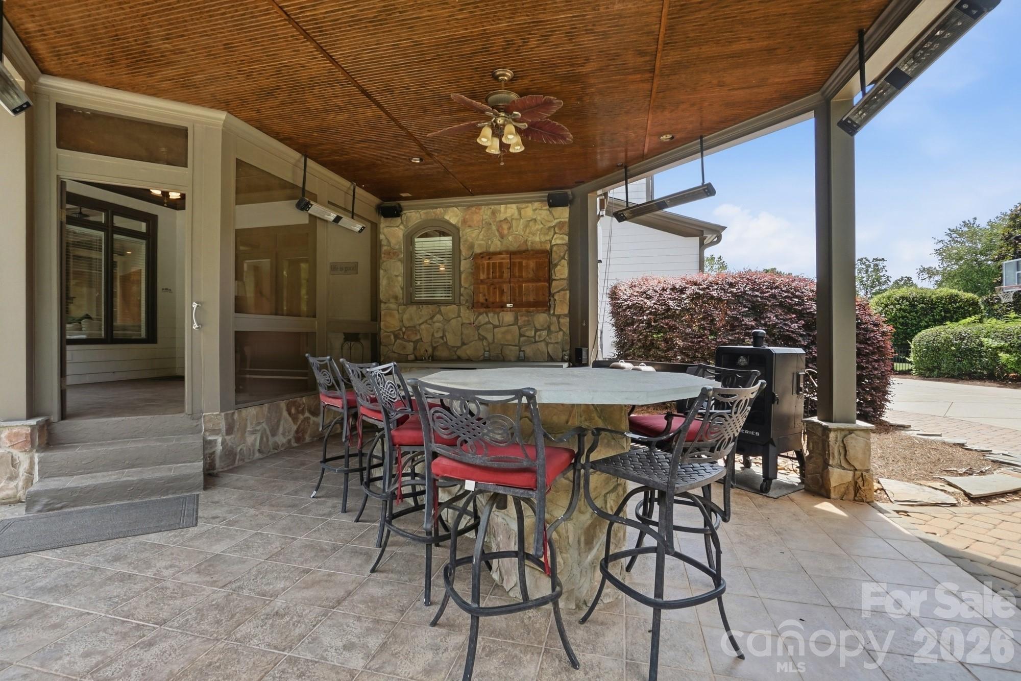 105 Quincy Court — Mooresville
