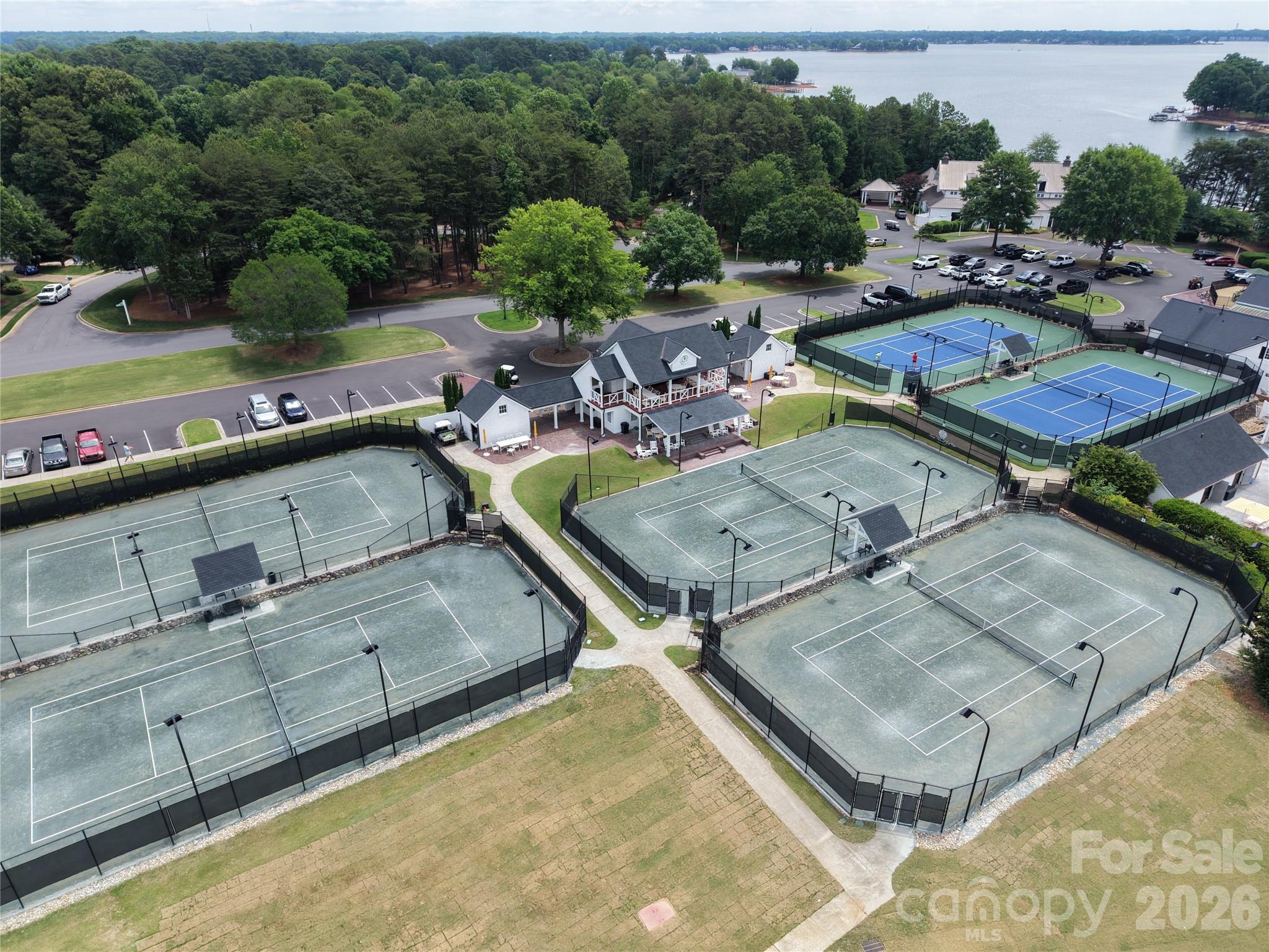 105 Quincy Court — Mooresville