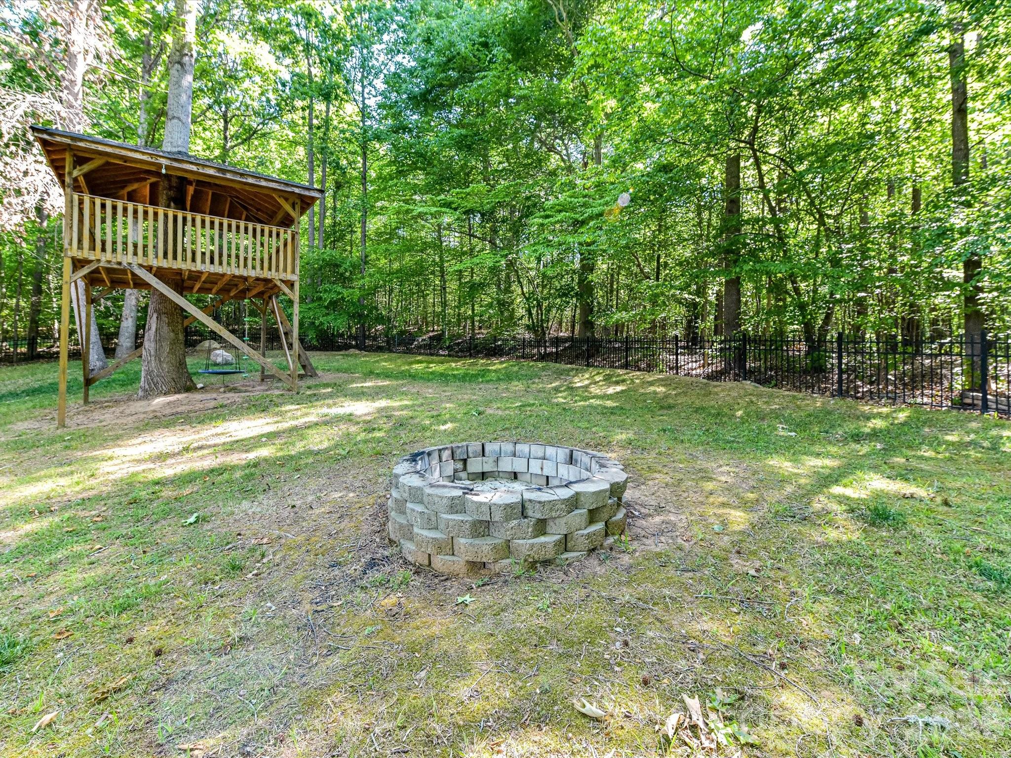 4510 Granite Hill Drive — Davidson