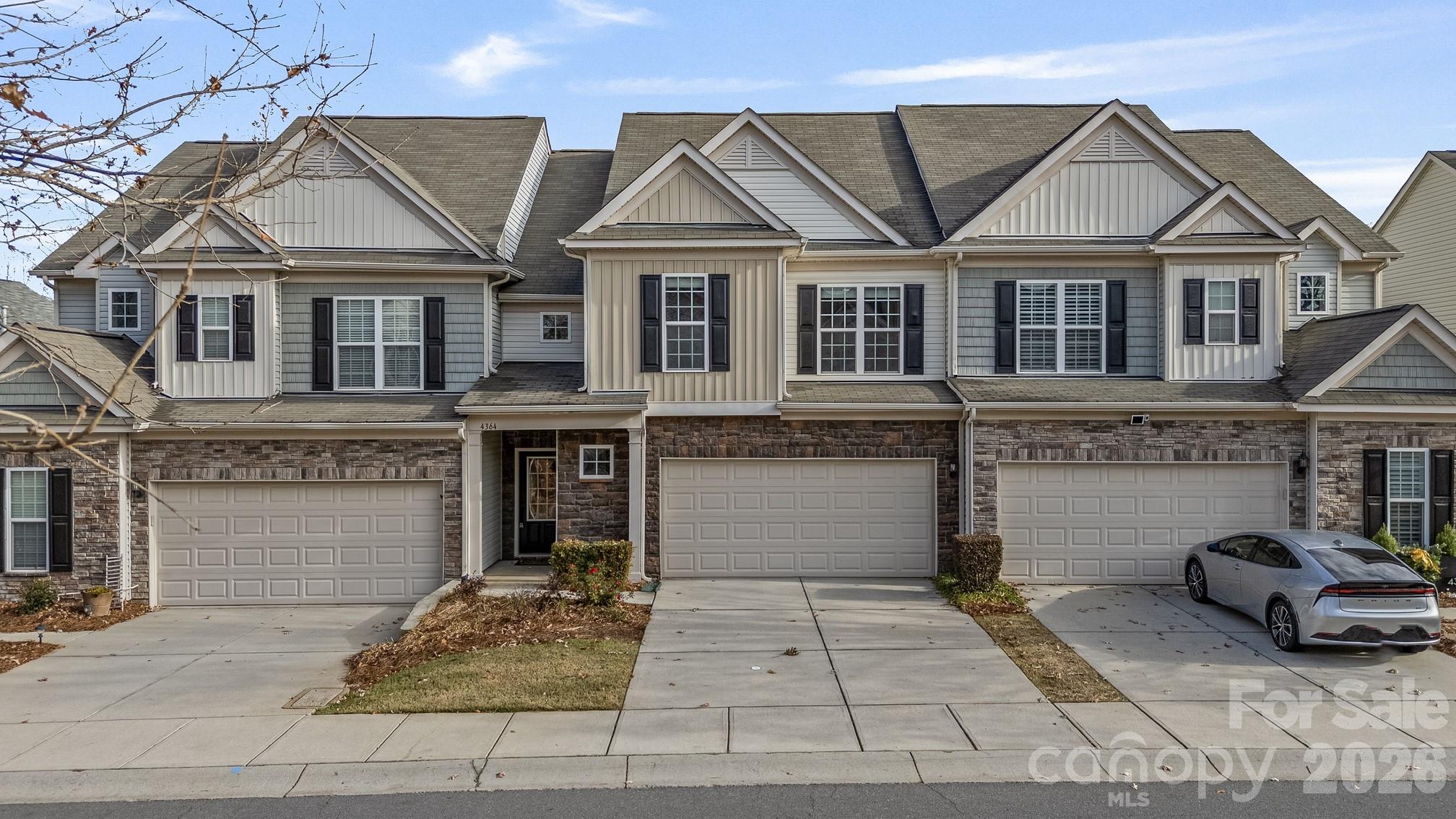 4364 Park South Station Boulevard — Charlotte