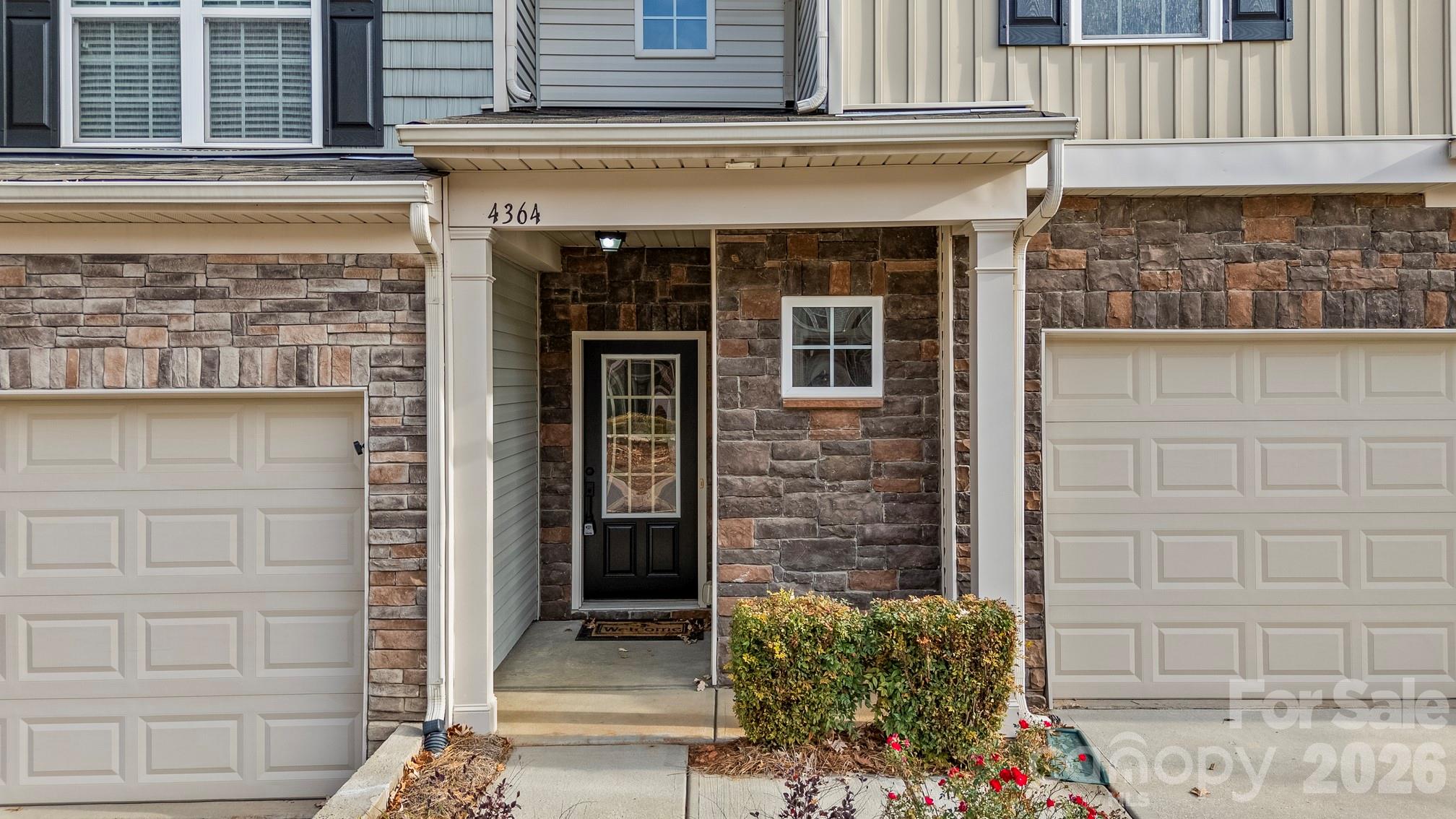 4364 Park South Station Boulevard — Charlotte