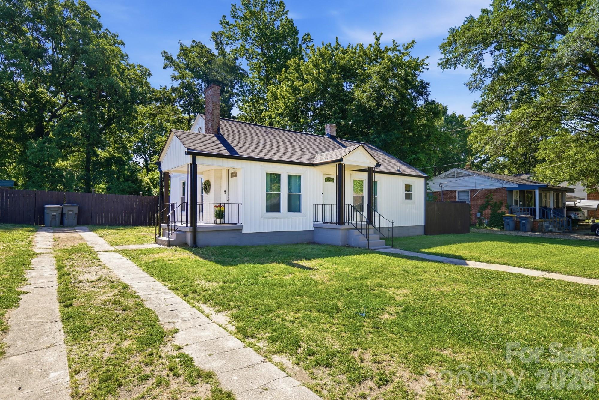 912 Laura Avenue — Kannapolis