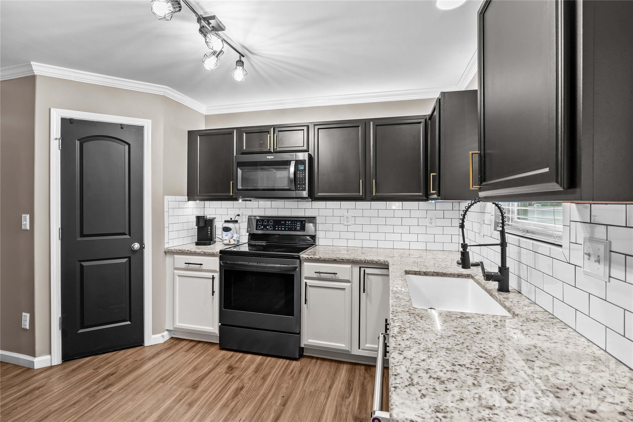 218 Valerie Drive — Lincolnton