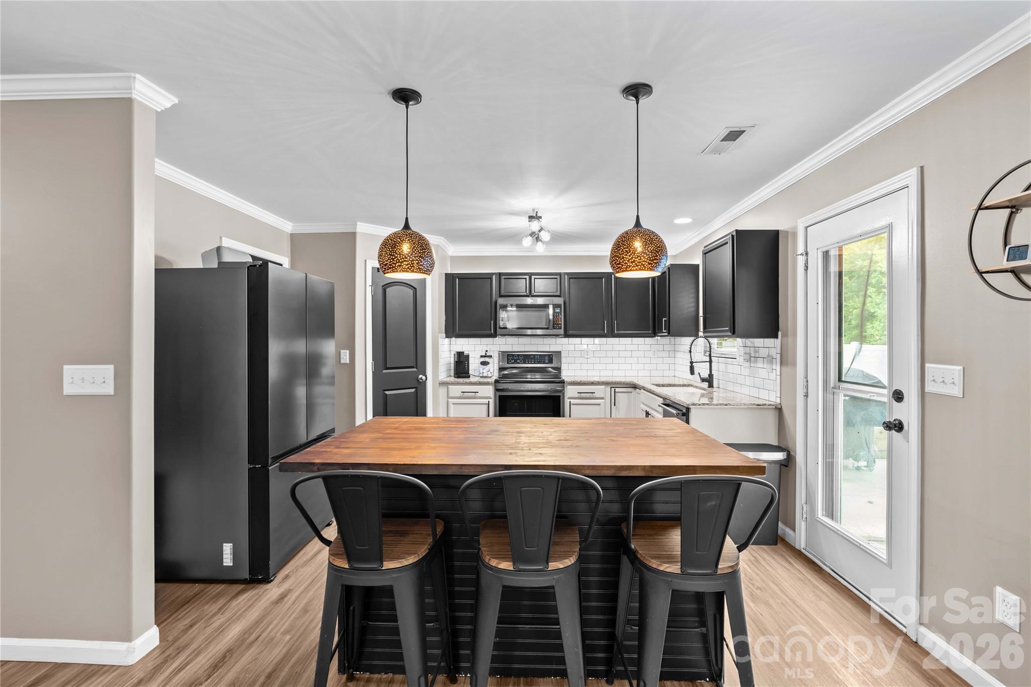 218 Valerie Drive — Lincolnton