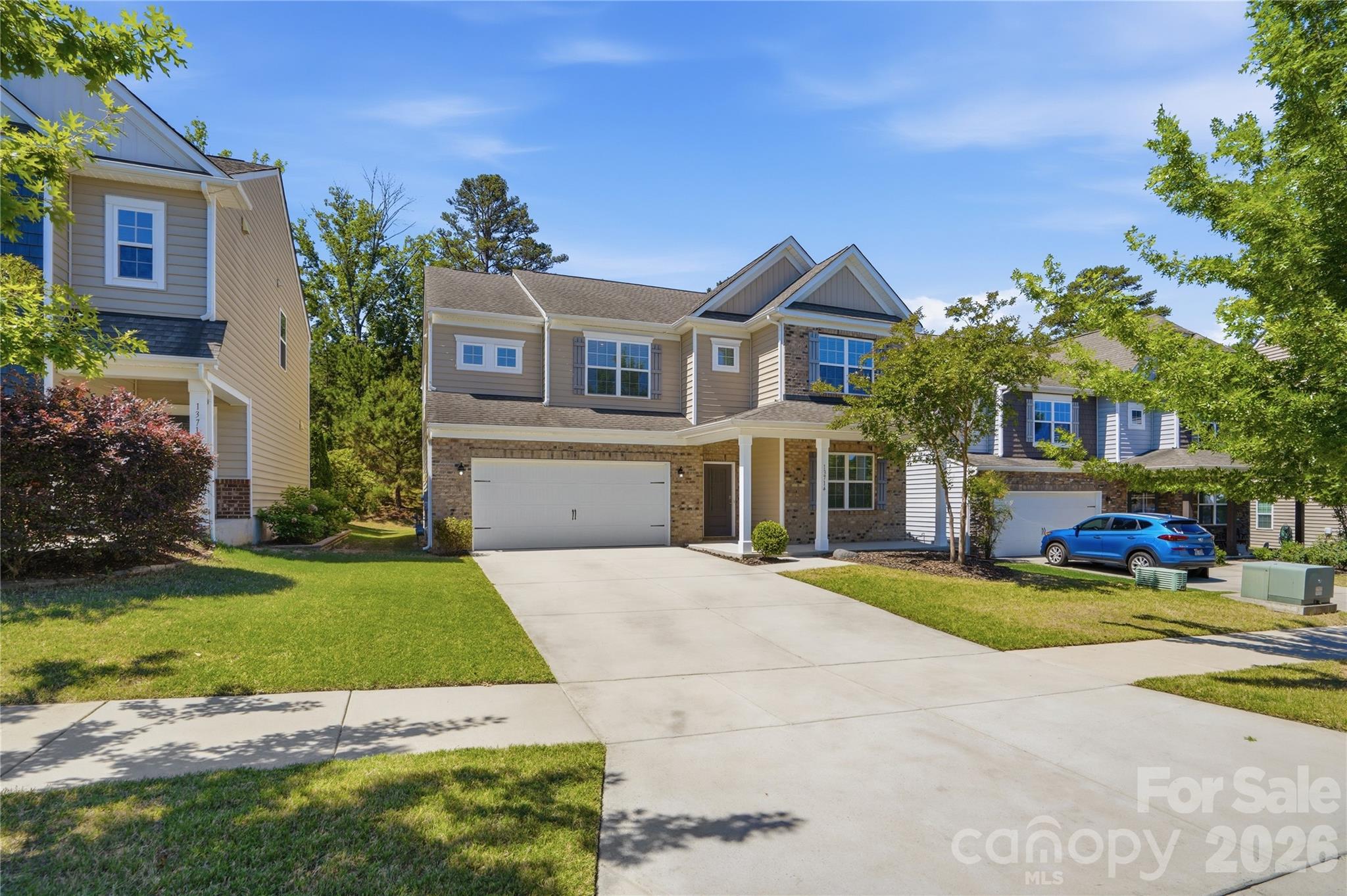 13714 Canterbury Castle Drive — Charlotte