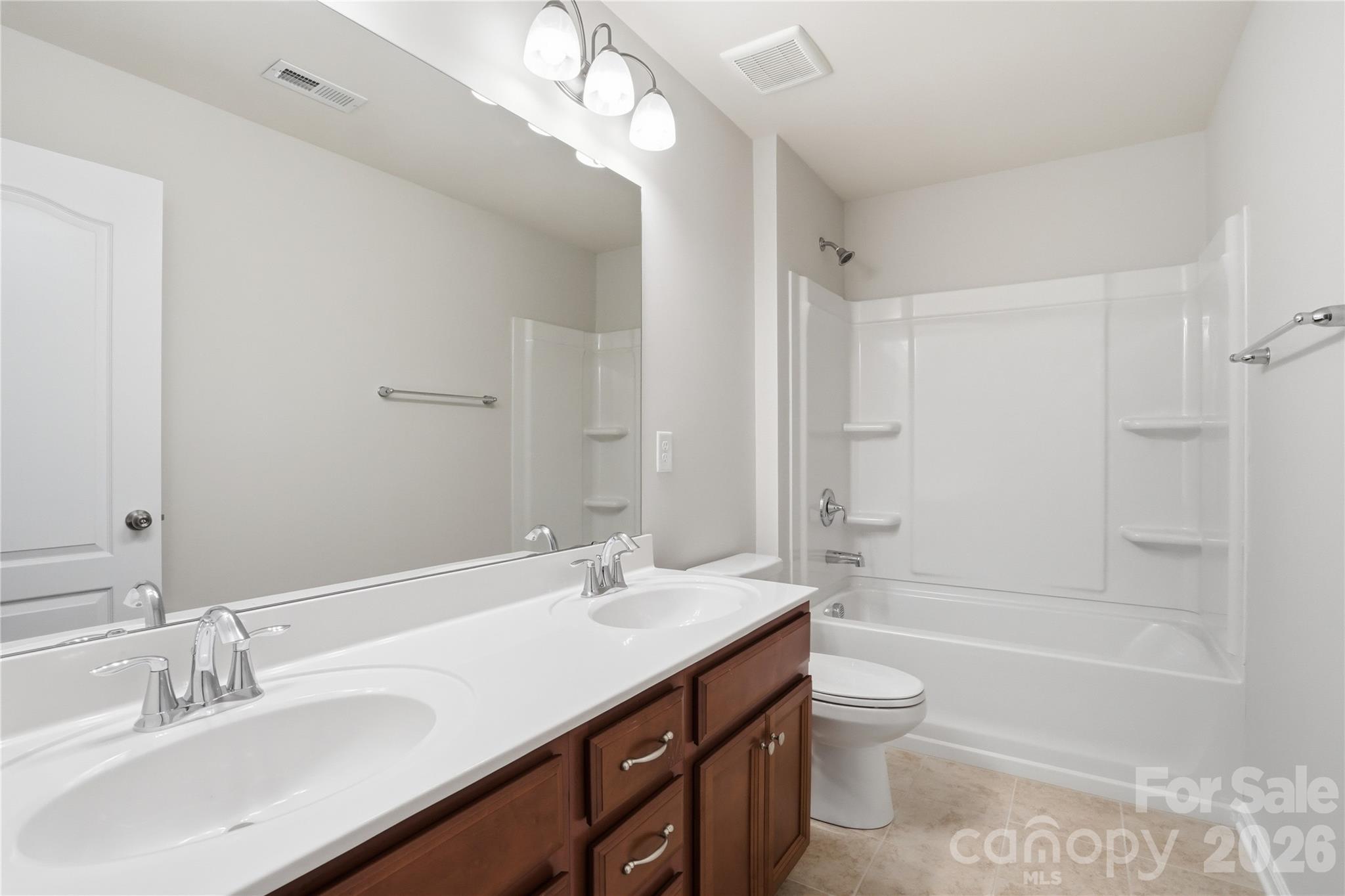 13714 Canterbury Castle Drive — Charlotte
