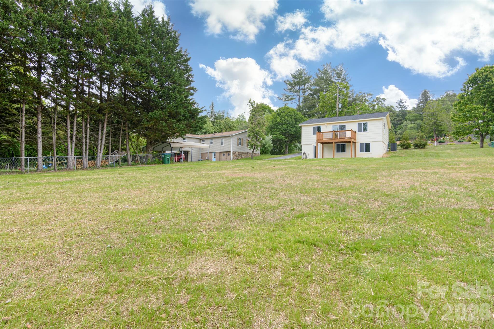 286 Berkeley Road — Hendersonville