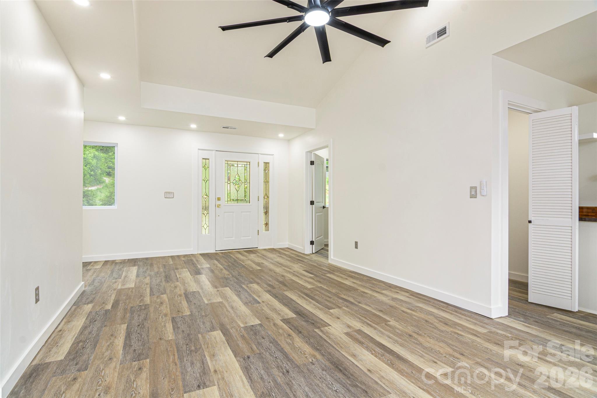 286 Berkeley Road — Hendersonville