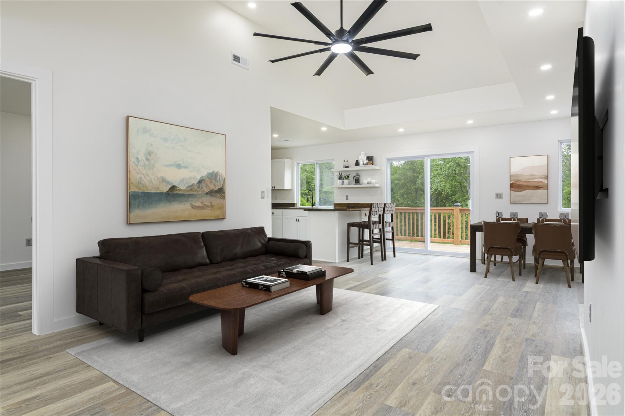 286 Berkeley Road — Hendersonville