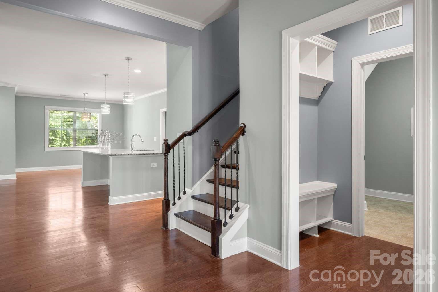 520 Trillium Way — Belmont