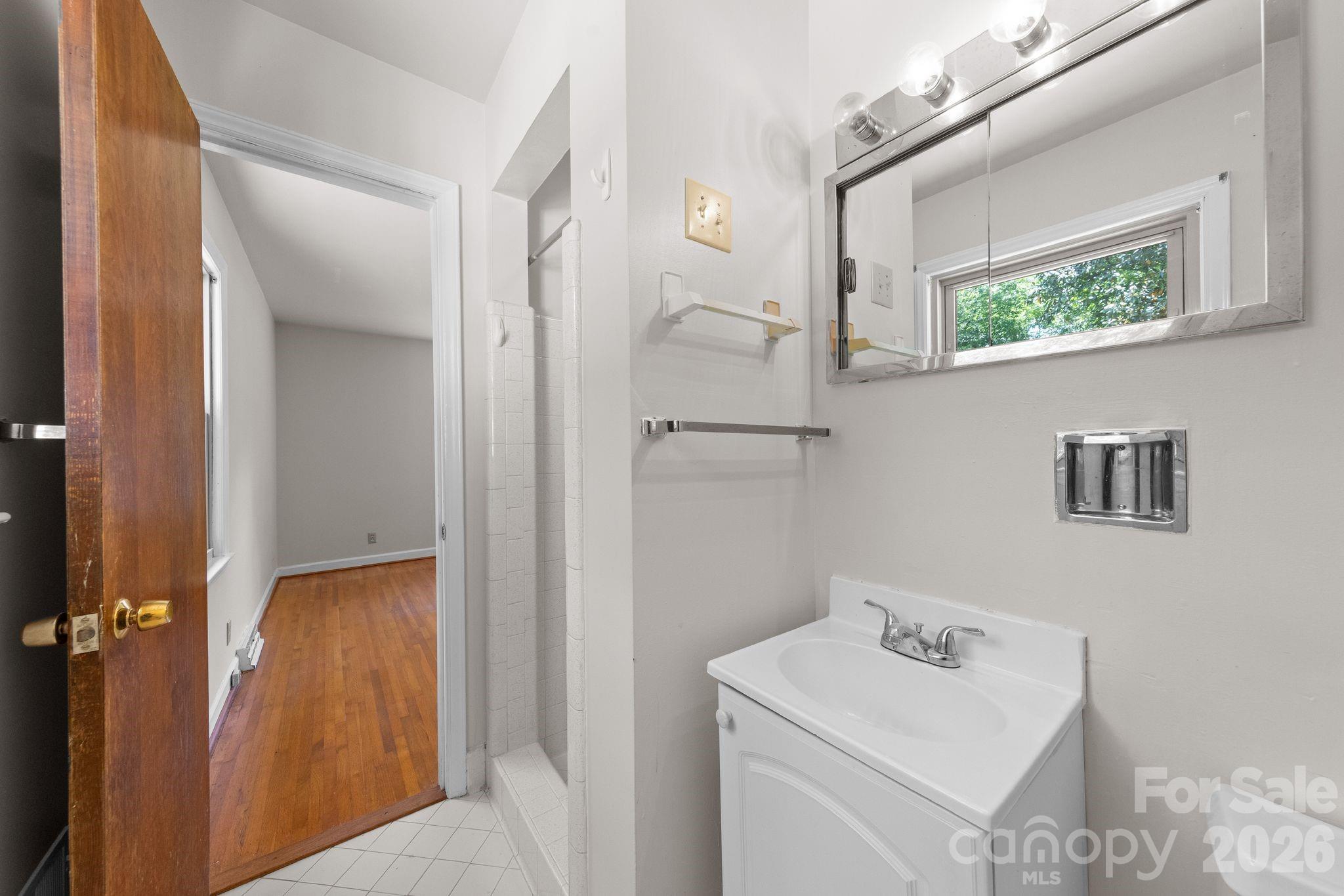 3137 Frederick Place — Charlotte