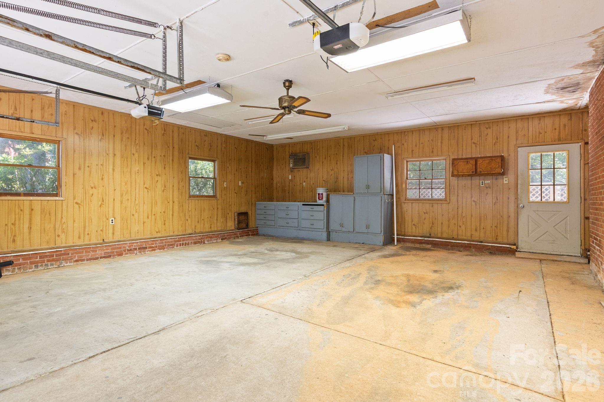 3137 Frederick Place — Charlotte