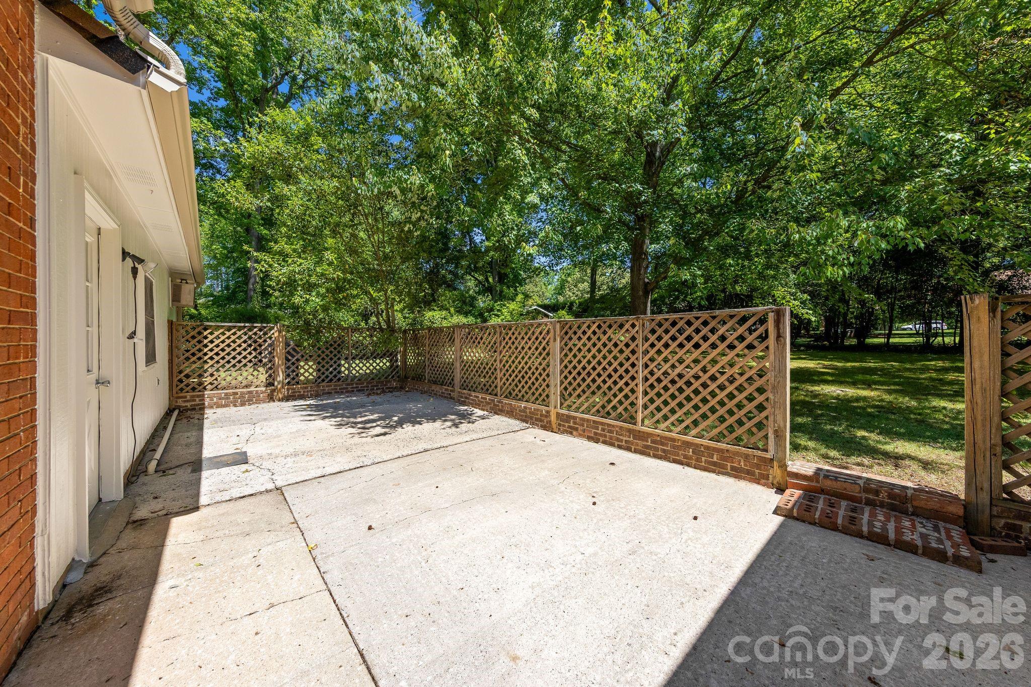 3137 Frederick Place — Charlotte
