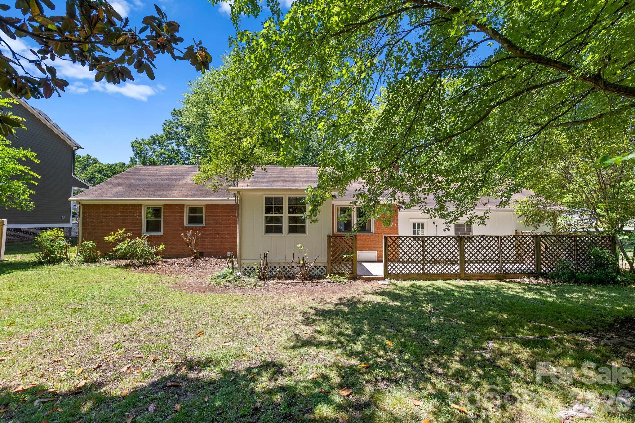 3137 Frederick Place — Charlotte