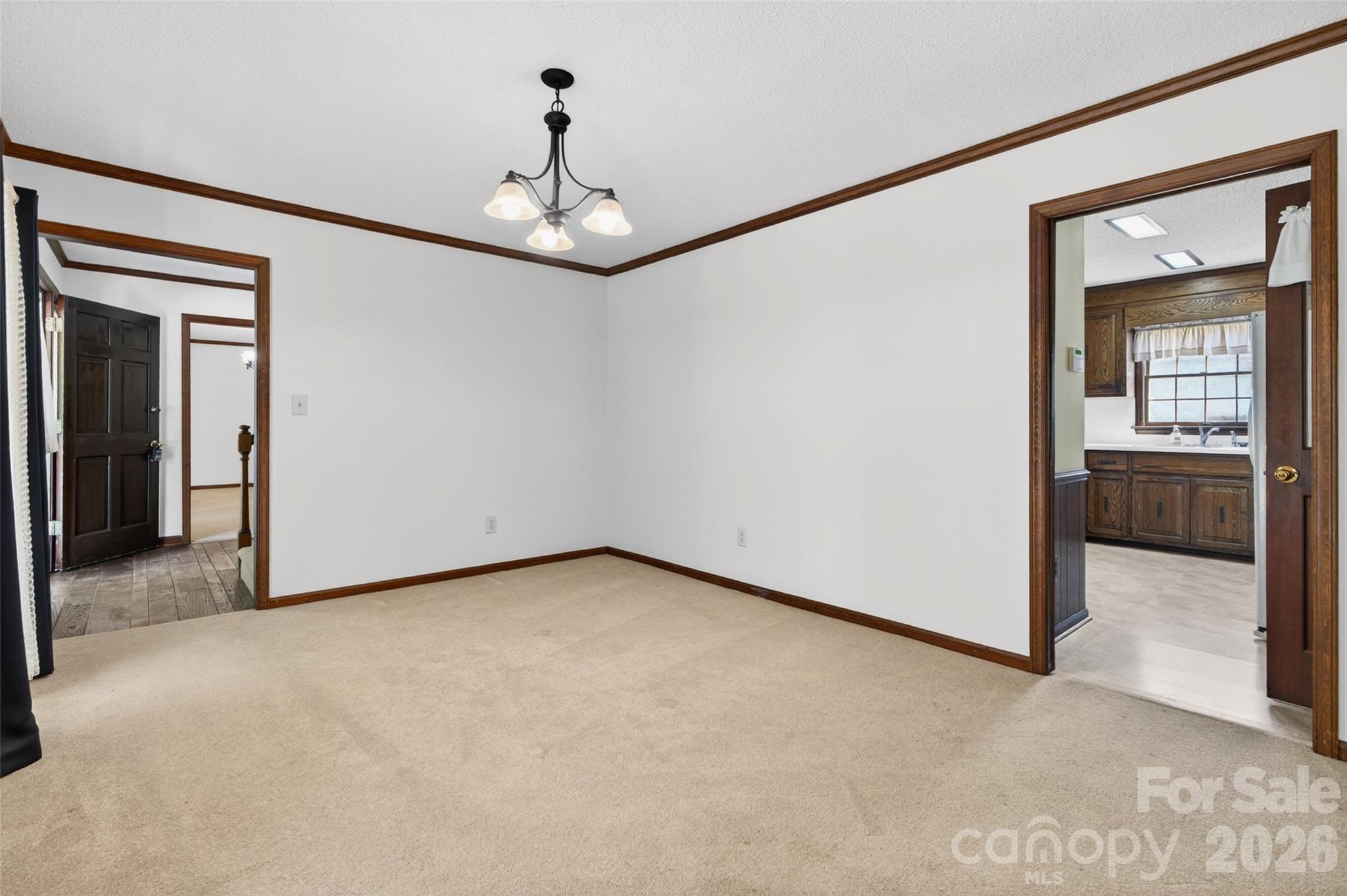 4092 Henry Dellinger Road — Maiden