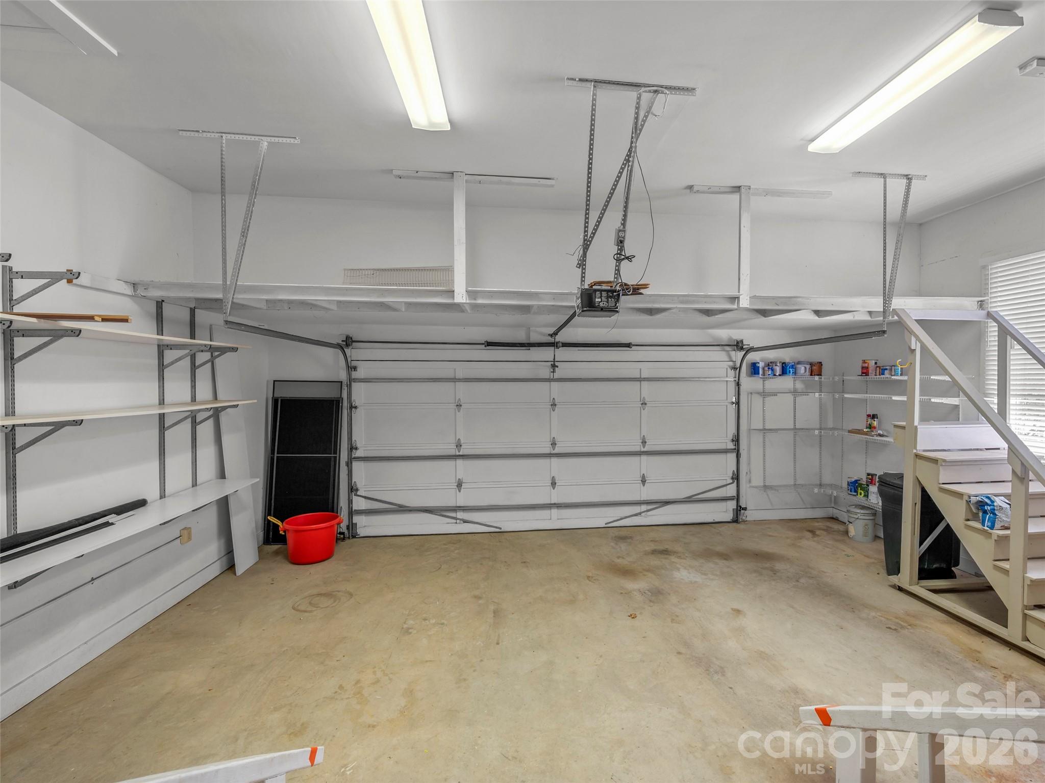 4 Lacoste Drive — Hendersonville