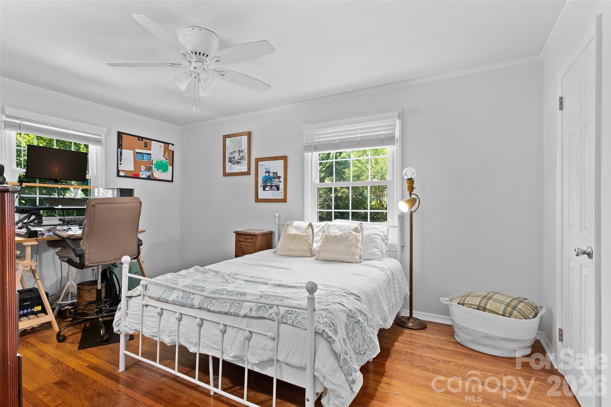 5015 Murrayhill Road — Charlotte