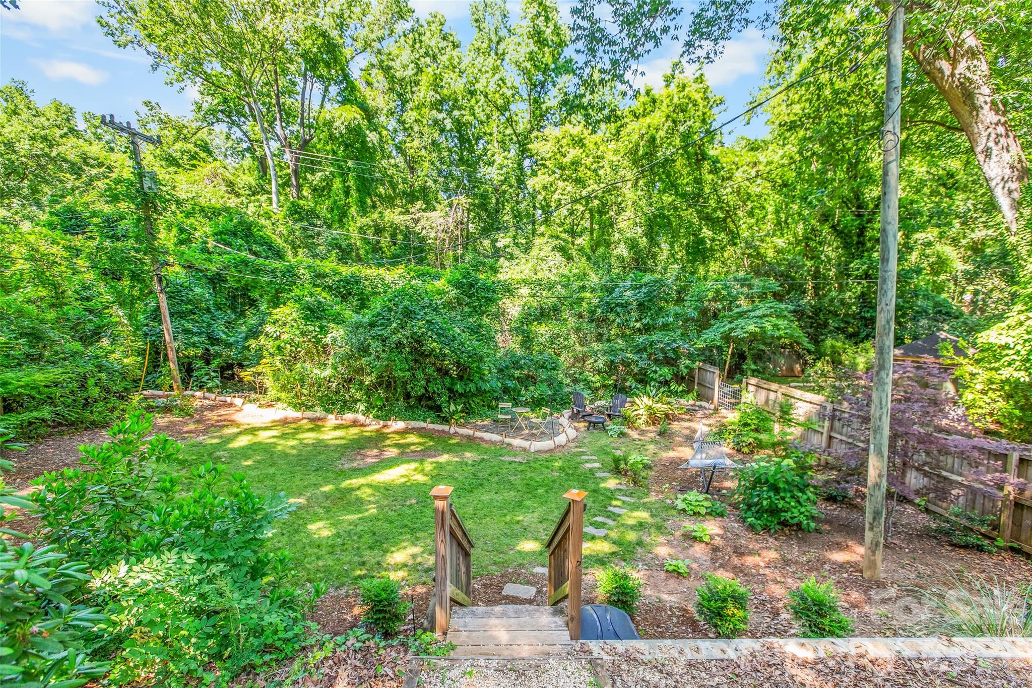 5015 Murrayhill Road — Charlotte