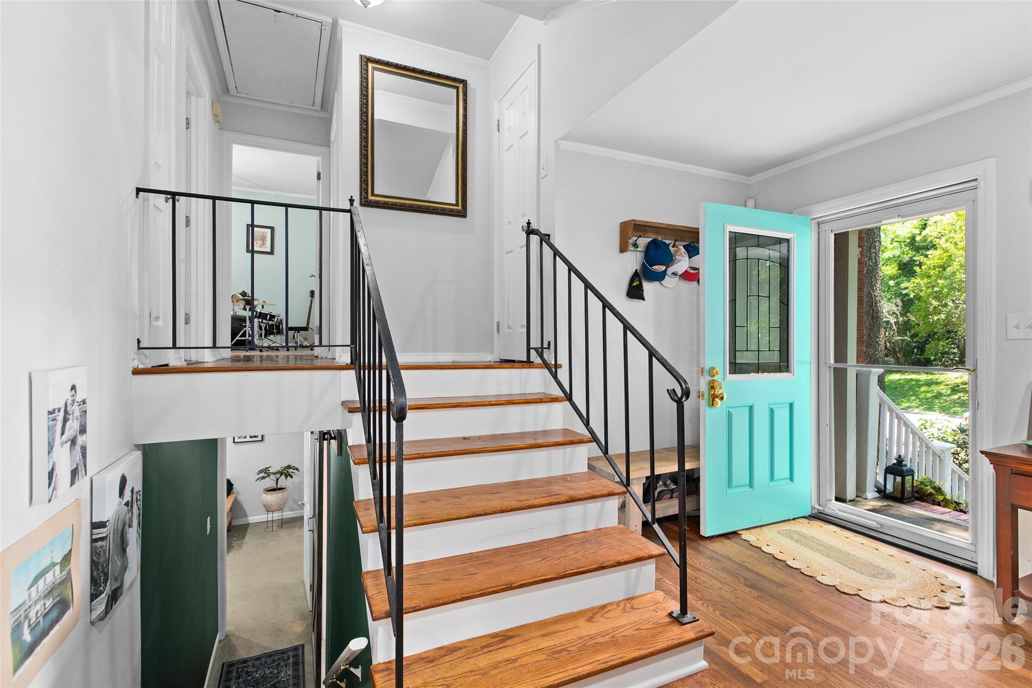 5015 Murrayhill Road — Charlotte