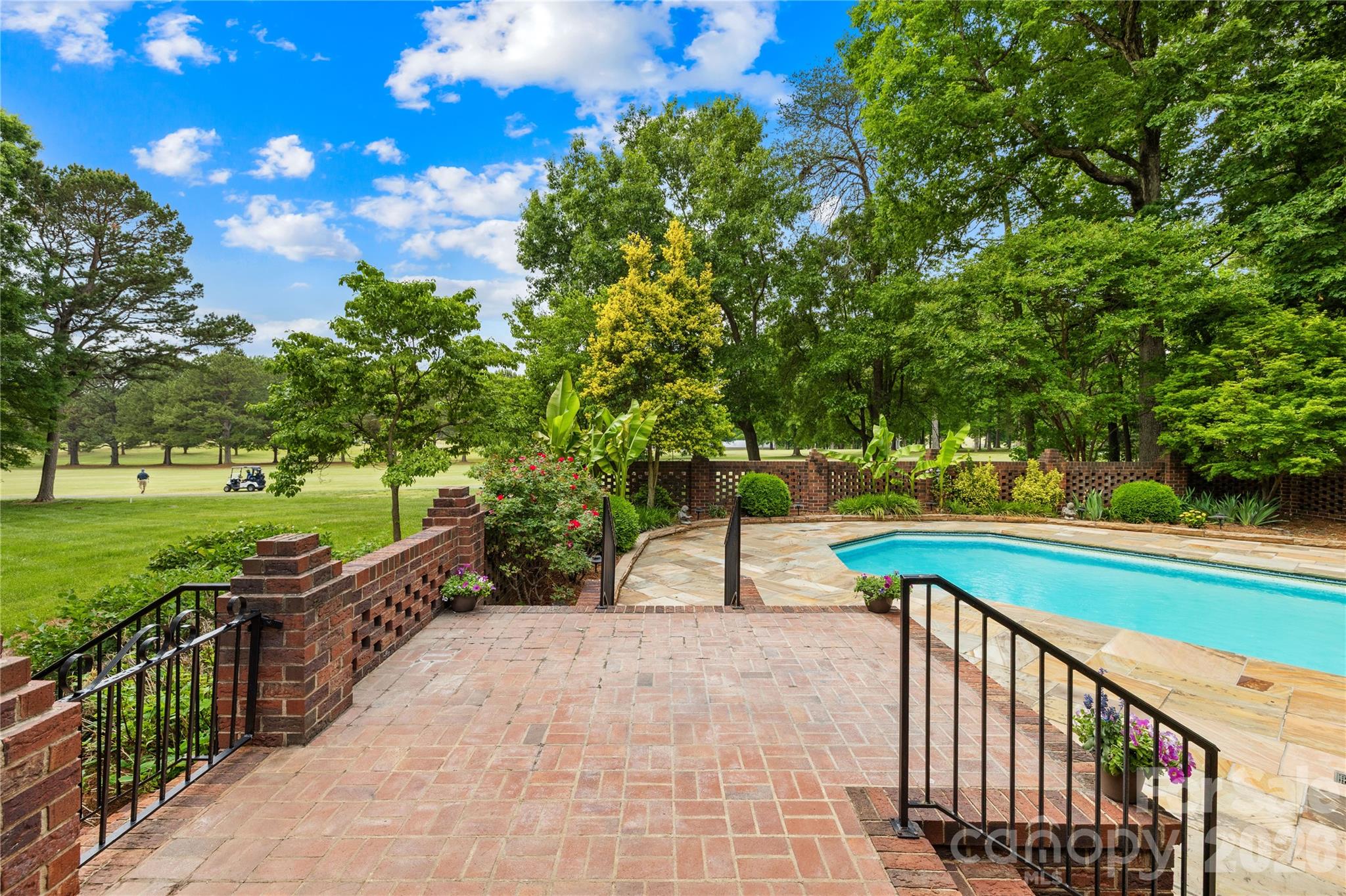 3765 Glenn Oaks Drive — Maiden