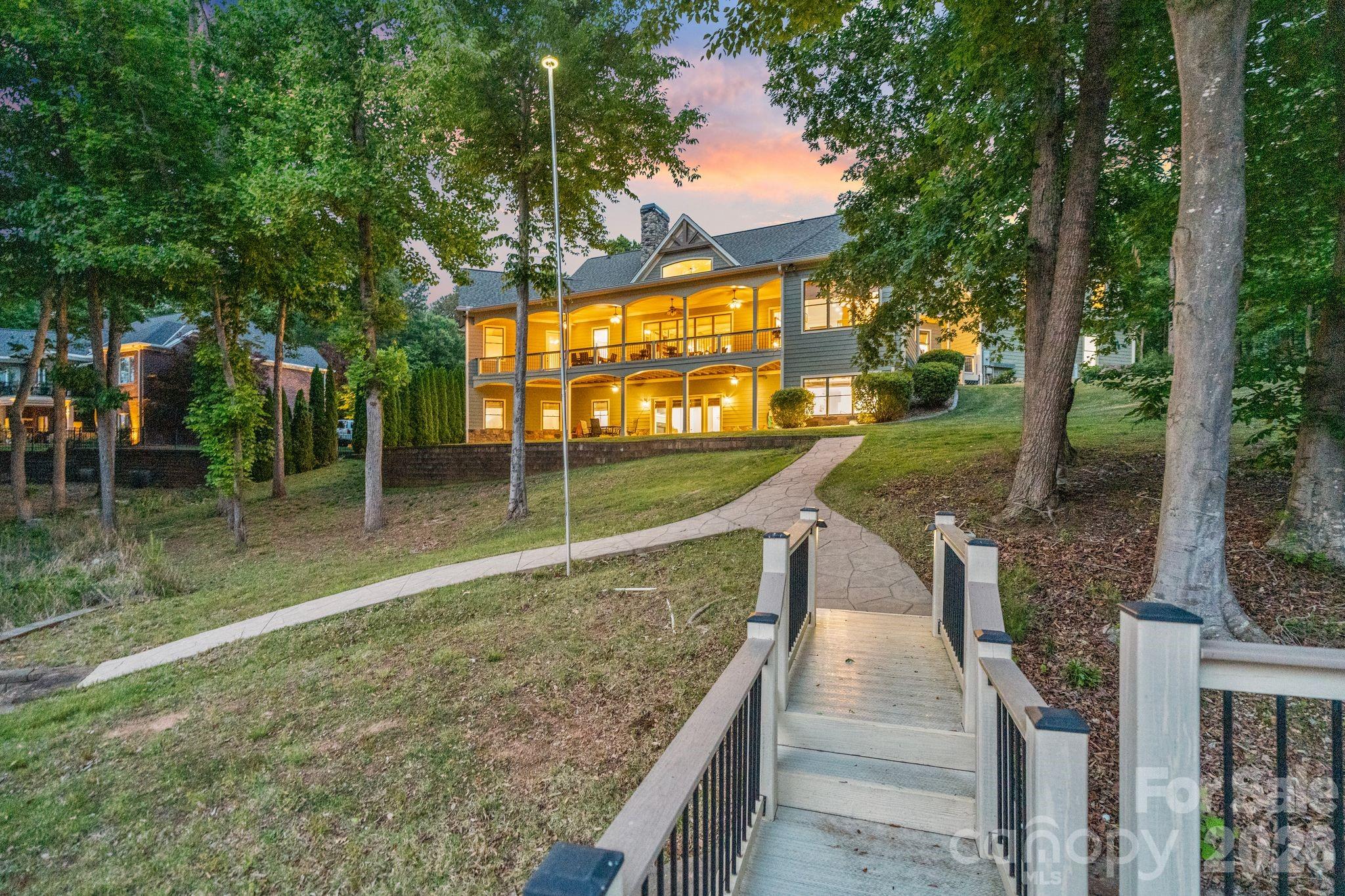 2243 Whiterock Court — Sherrills Ford