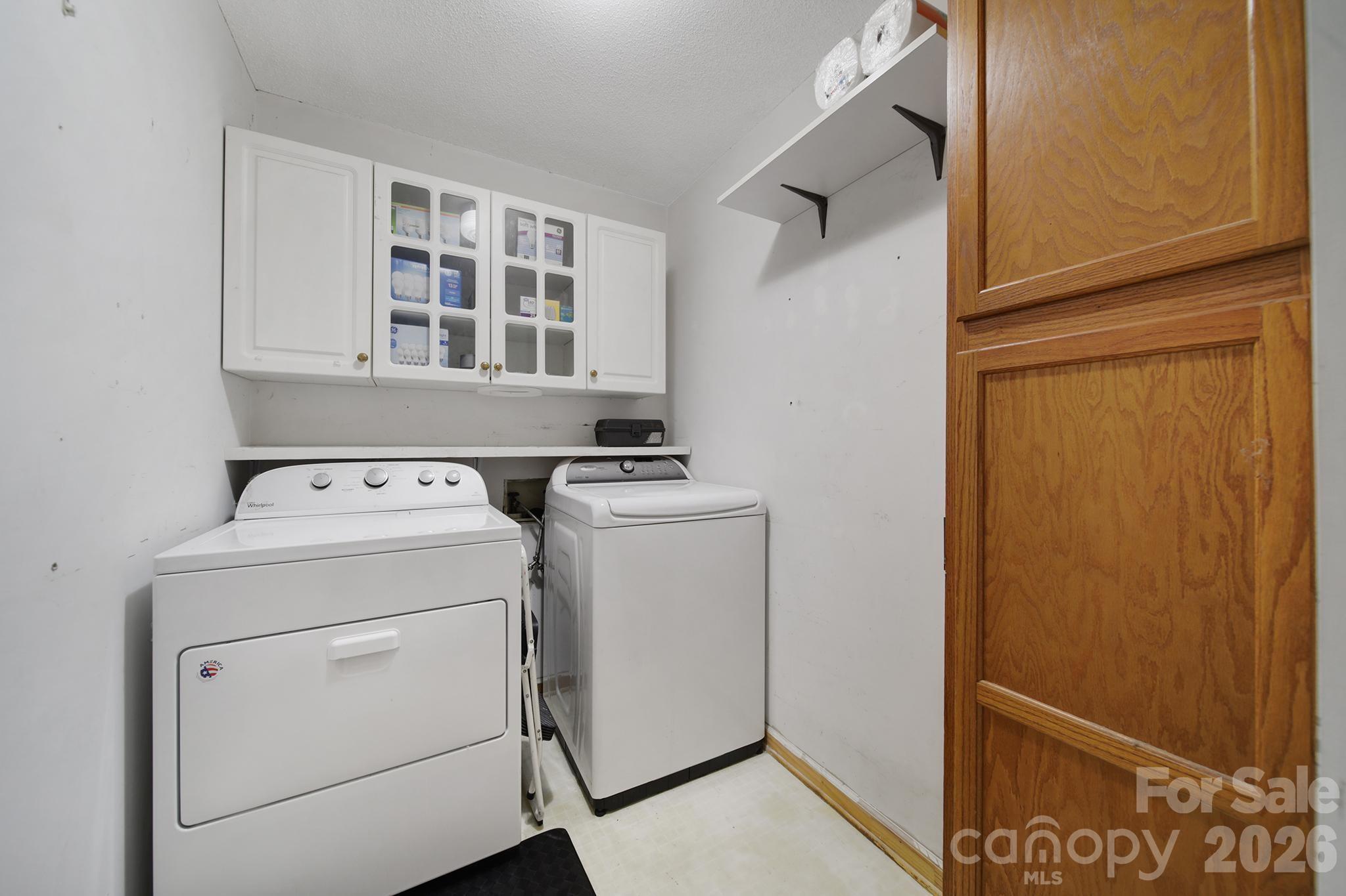 26037 Windjammer Drive — Tega Cay