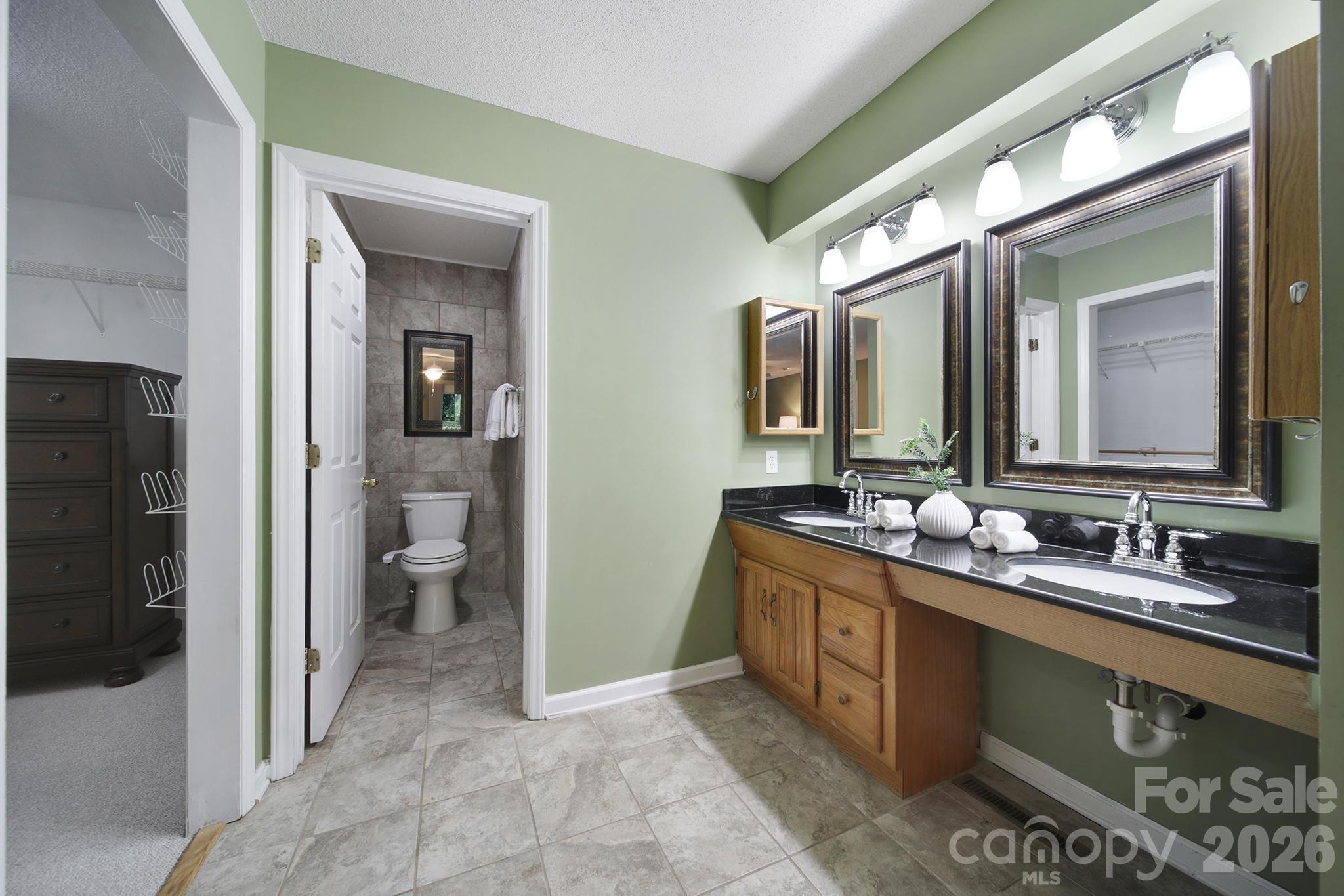 26037 Windjammer Drive — Tega Cay