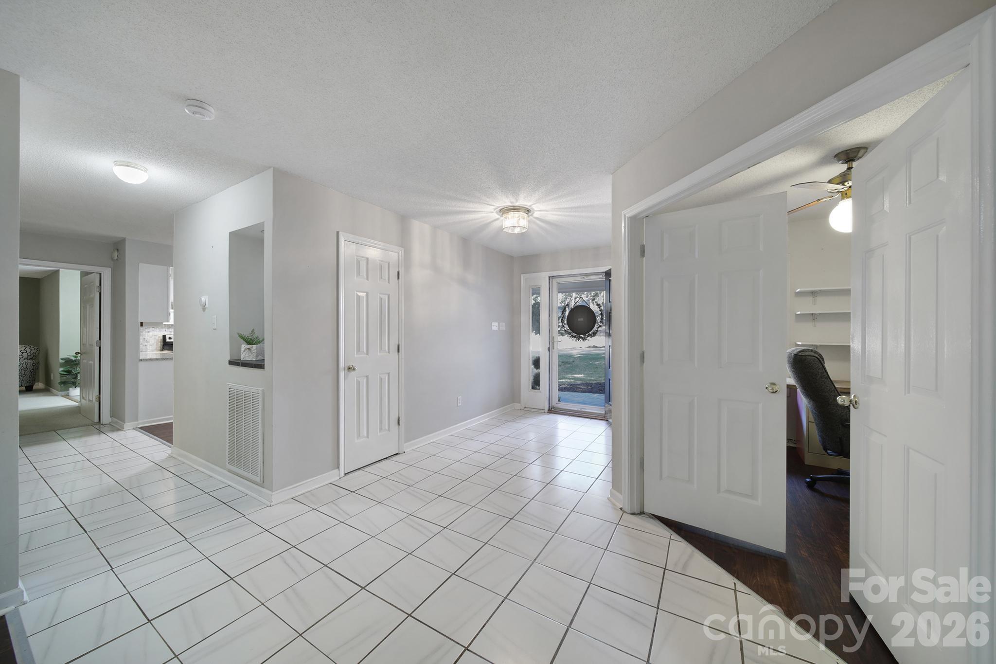 26037 Windjammer Drive — Tega Cay