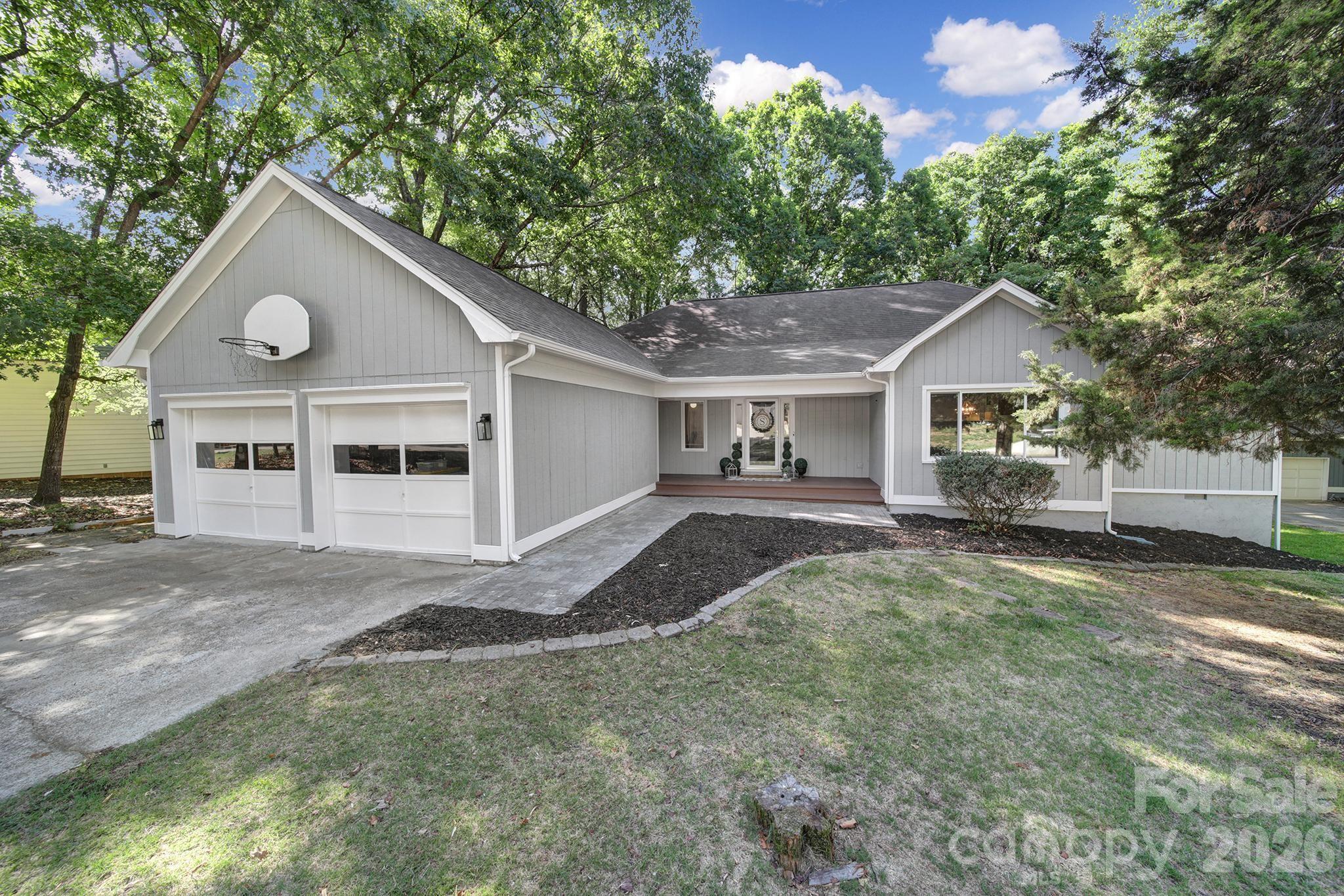 26037 Windjammer Drive — Tega Cay