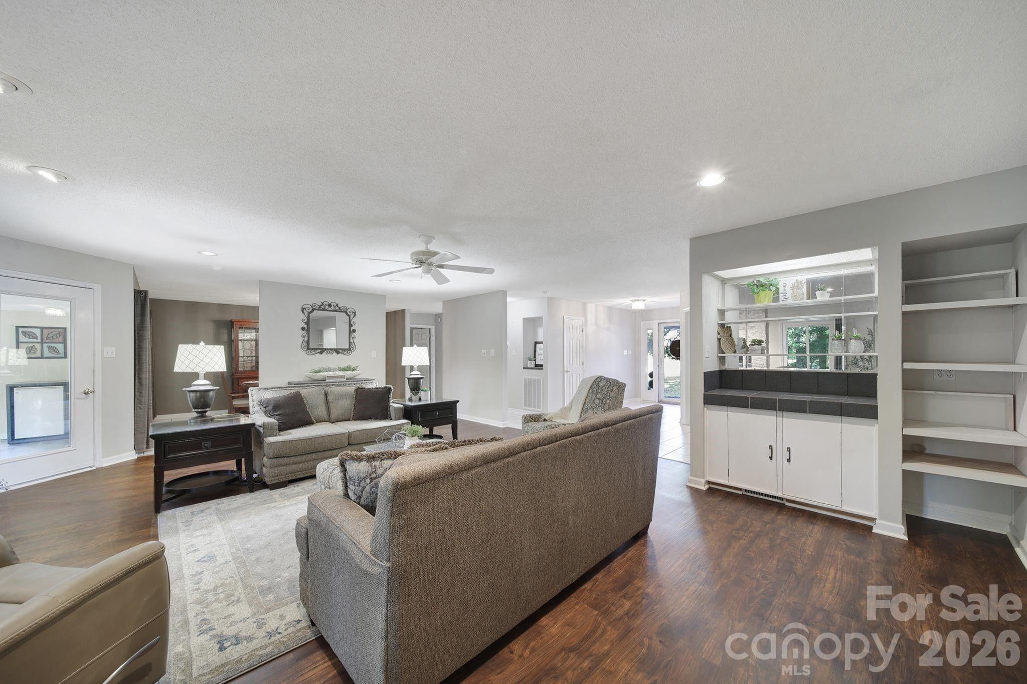 26037 Windjammer Drive — Tega Cay