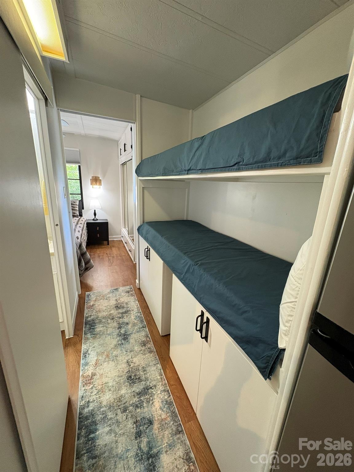 232 Trillium Road — Newland