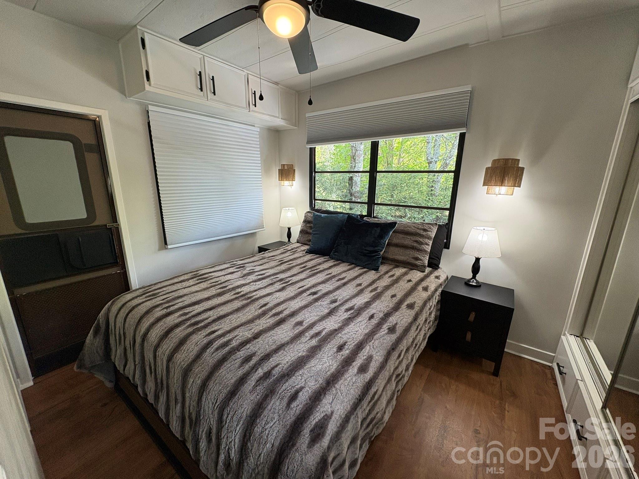 232 Trillium Road — Newland