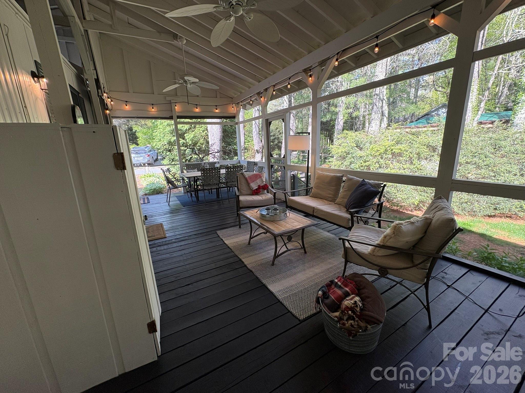 232 Trillium Road — Newland