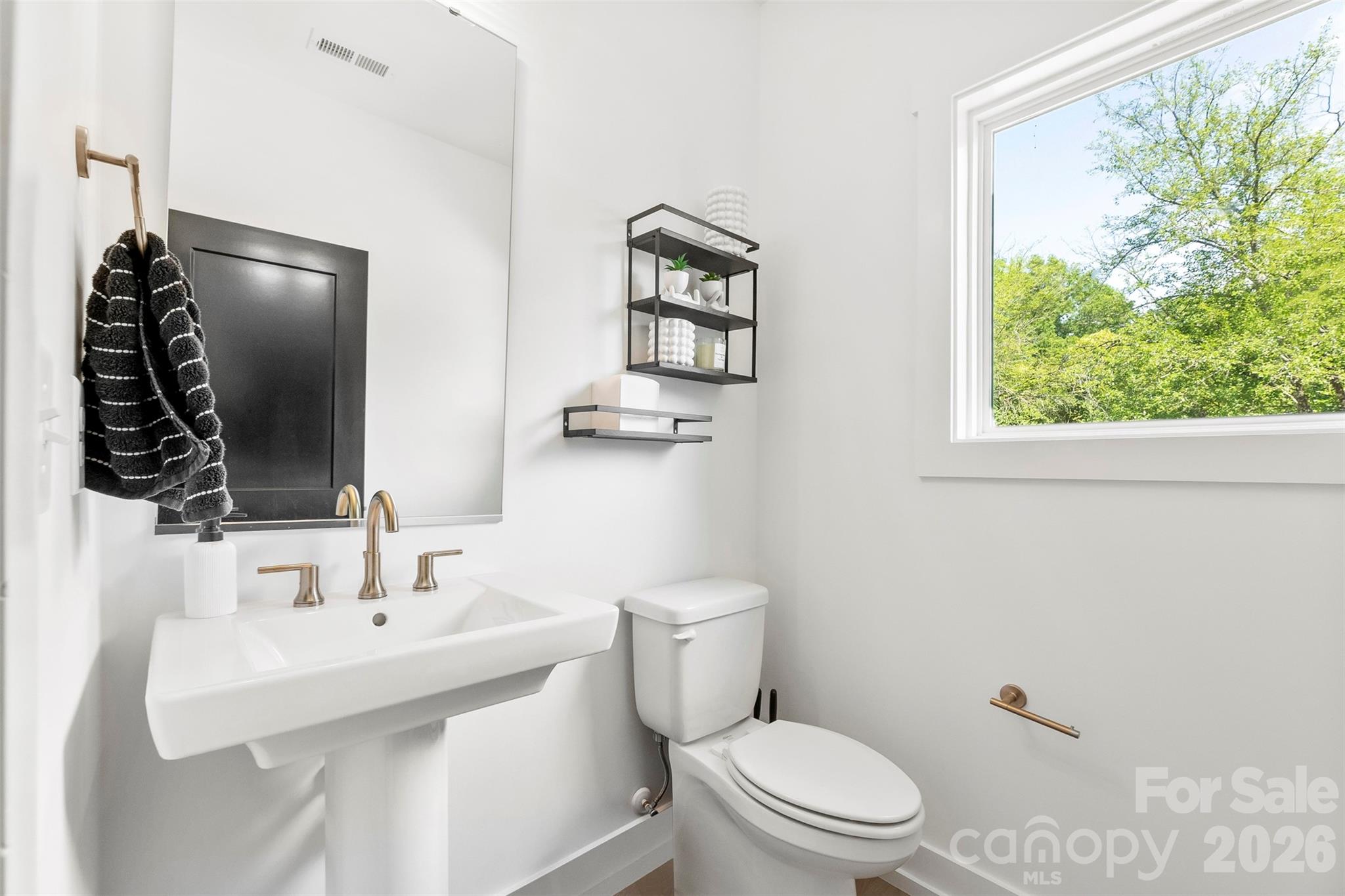 2703 Parkway Avenue — Charlotte