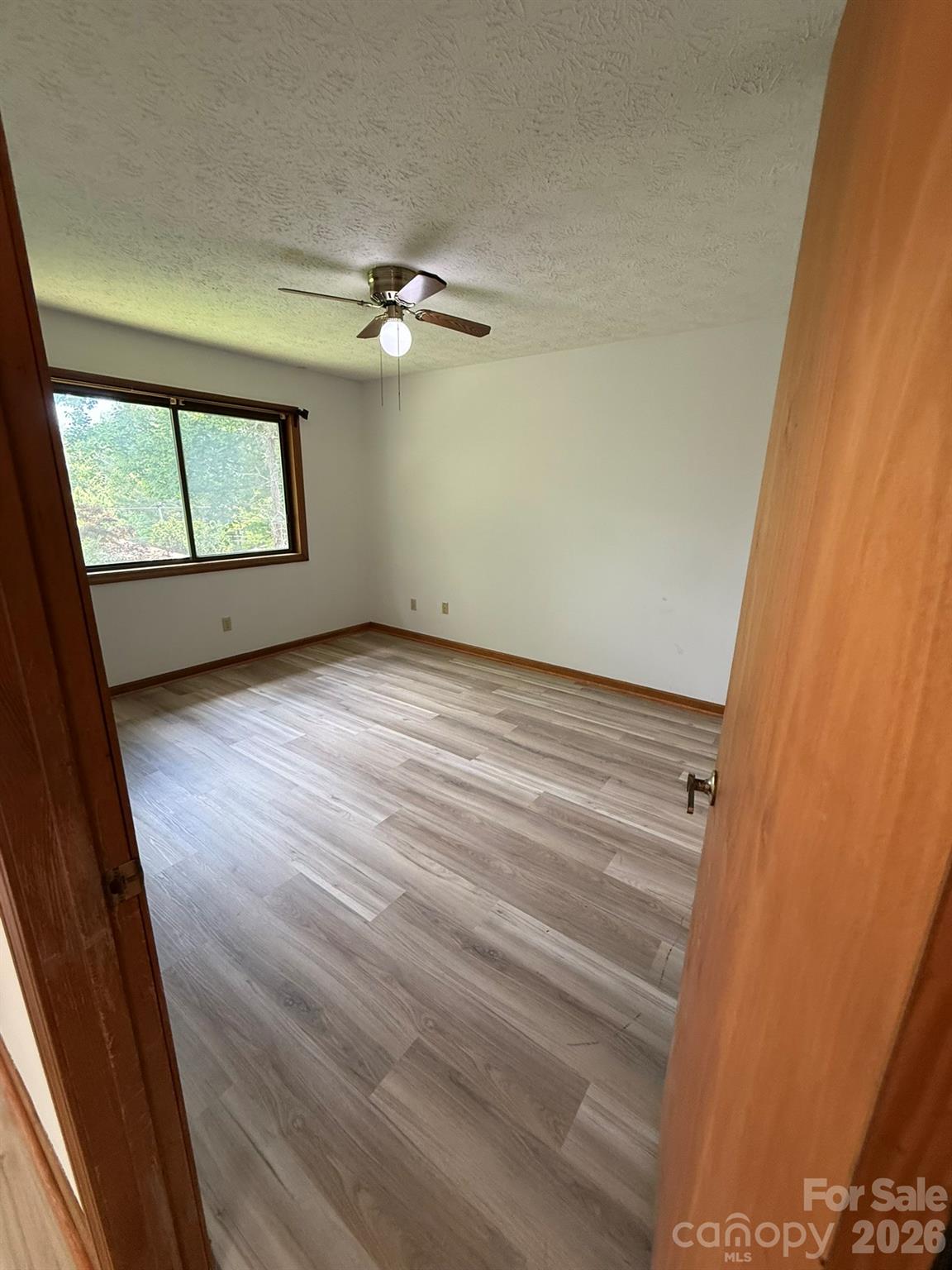 581 Courtwood Lane #6 — Hendersonville