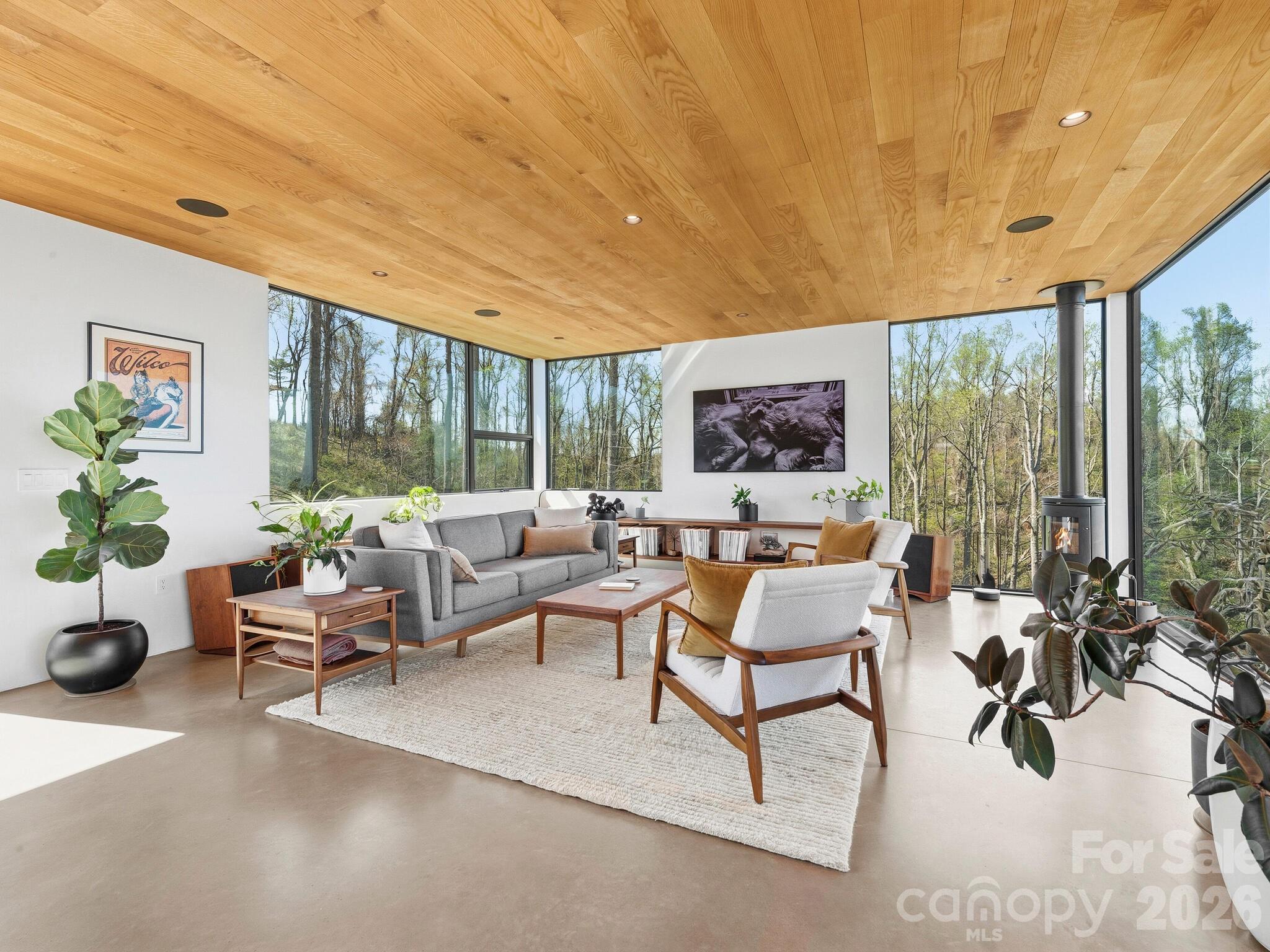 122 Elk Wallow Trail — Asheville
