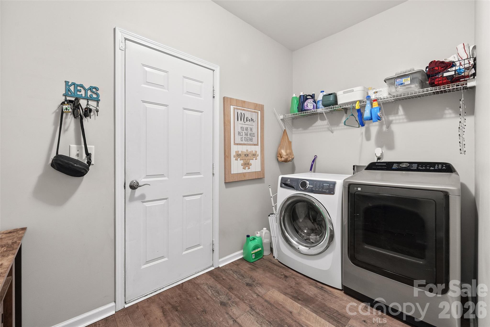 8724 Gray Willow Road — Charlotte