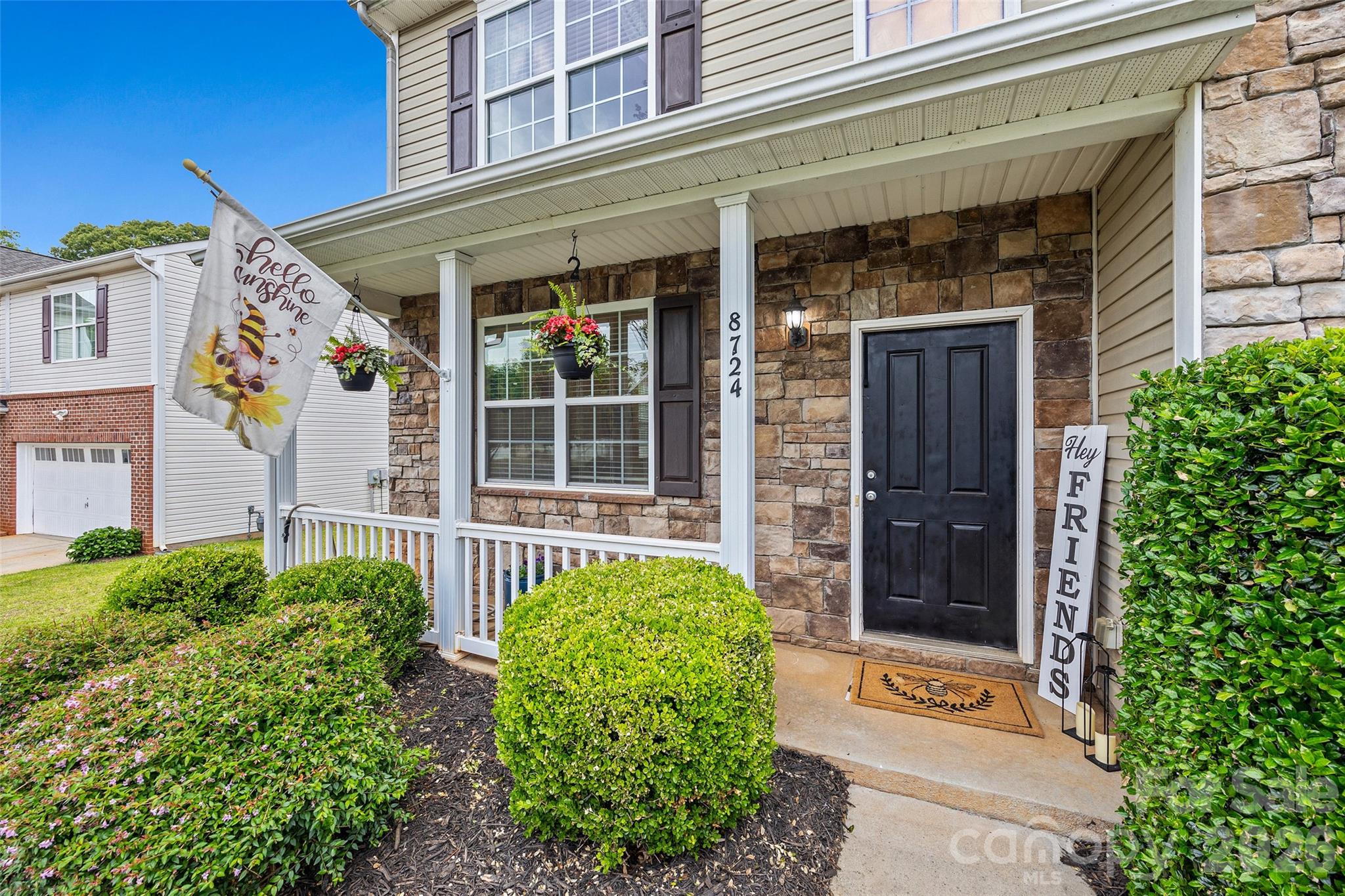 8724 Gray Willow Road — Charlotte