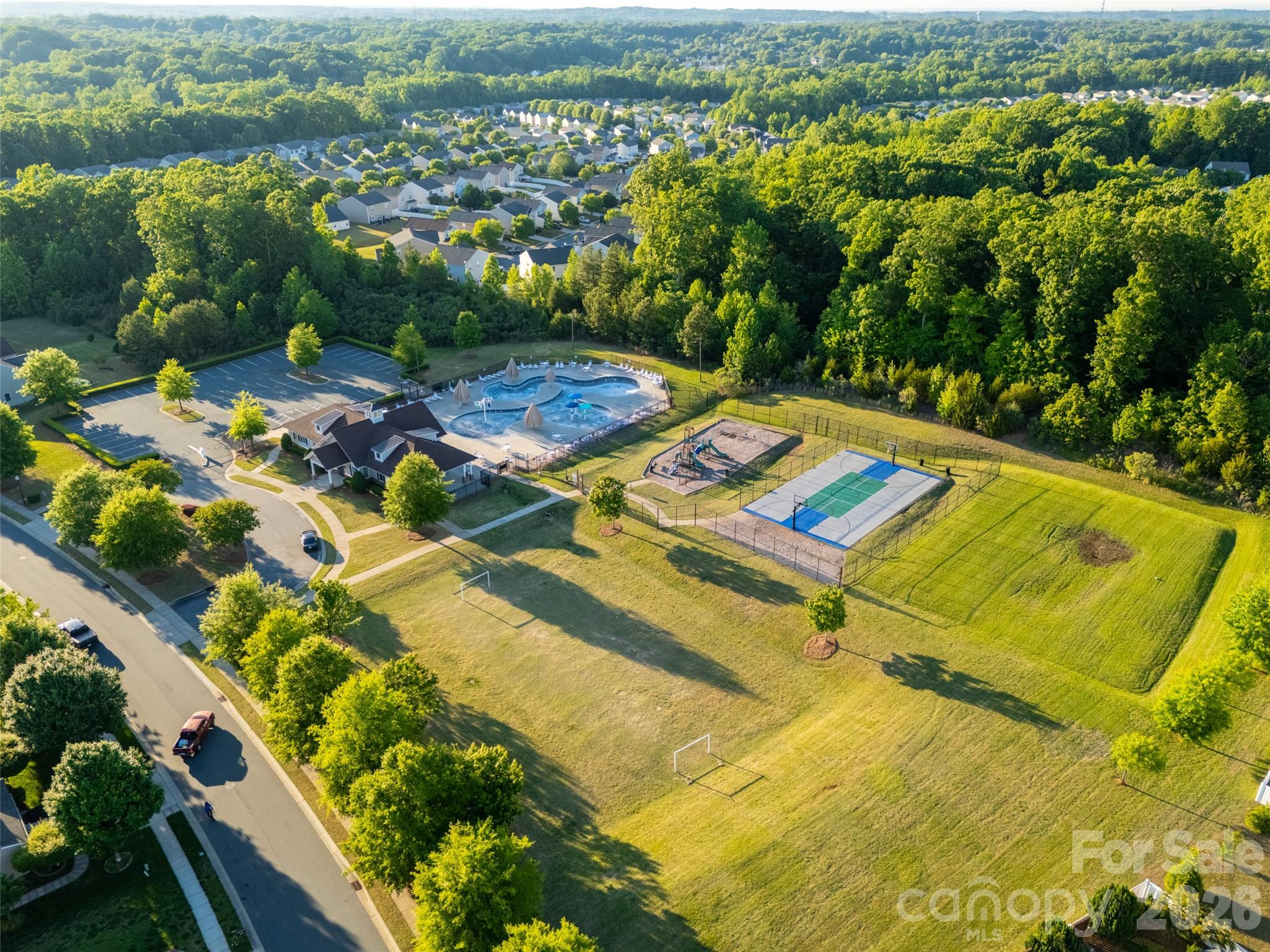 8724 Gray Willow Road — Charlotte