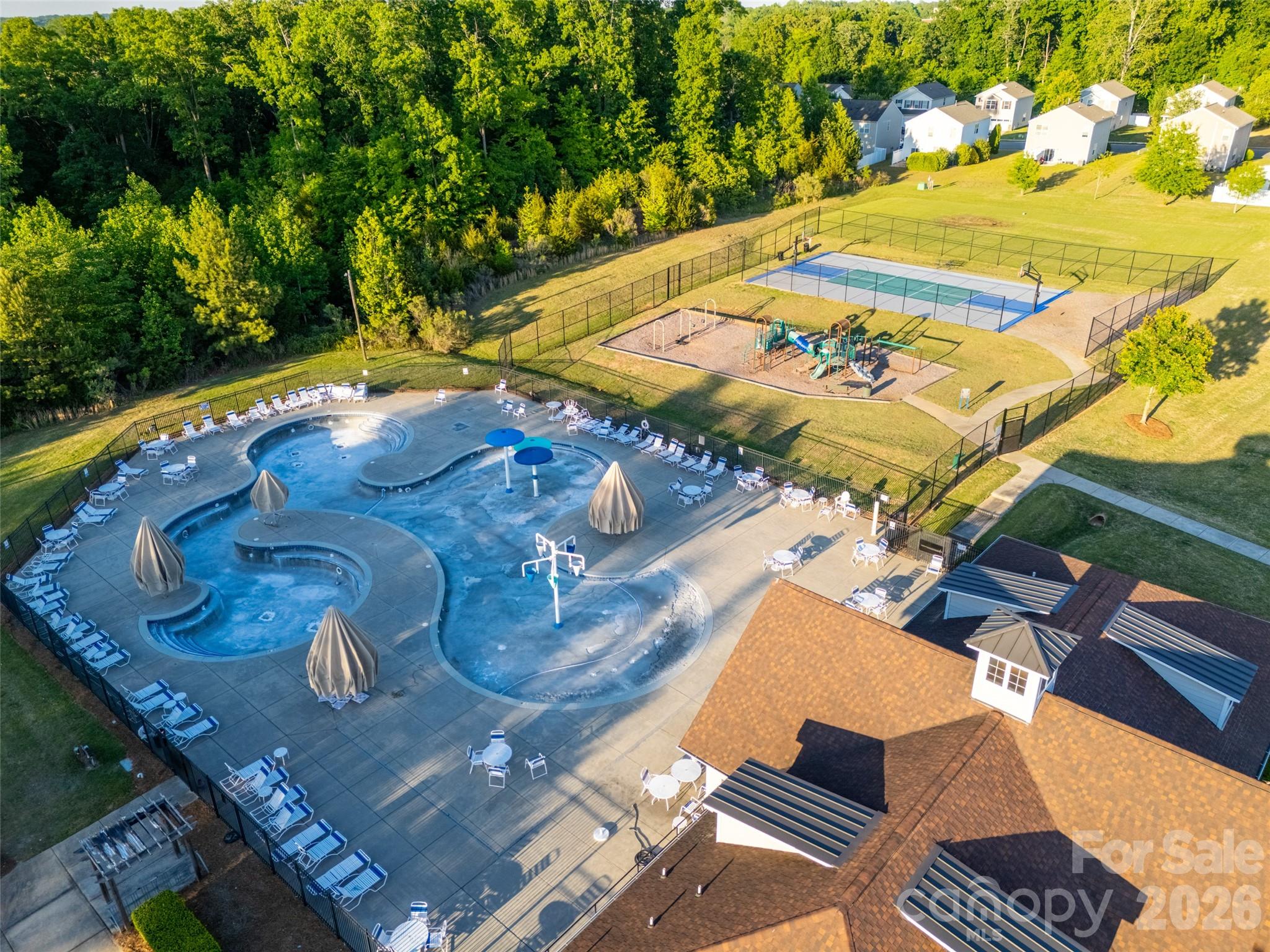 8724 Gray Willow Road — Charlotte