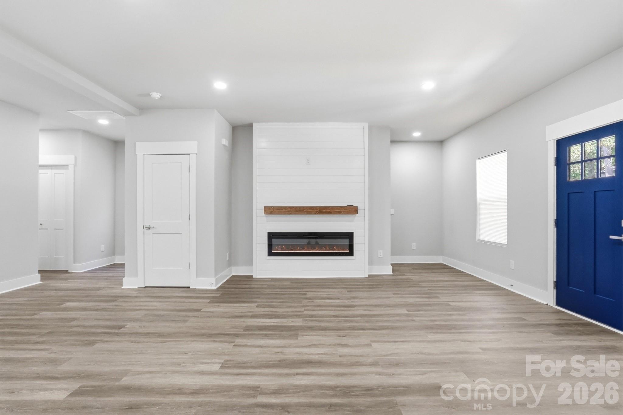 208 Wylie Park Road — Lancaster