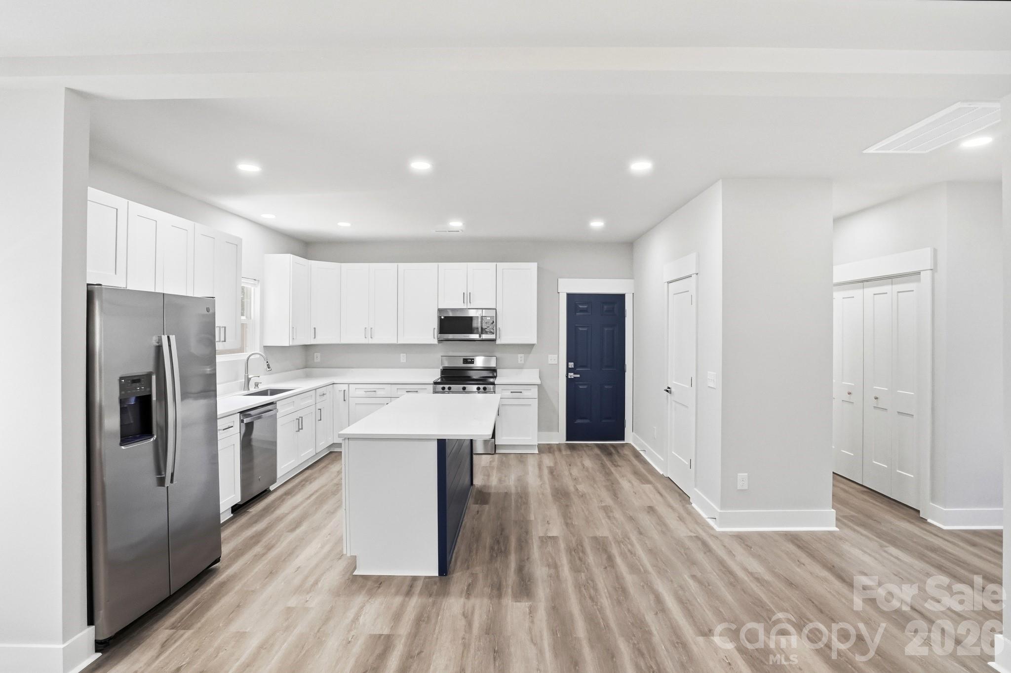 208 Wylie Park Road — Lancaster