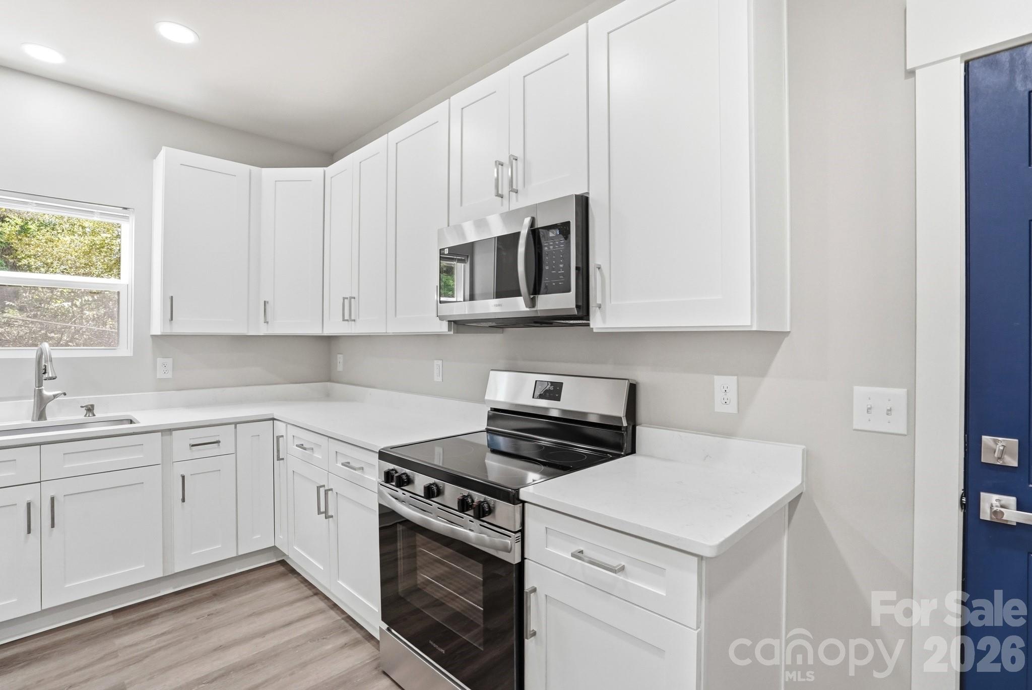208 Wylie Park Road — Lancaster