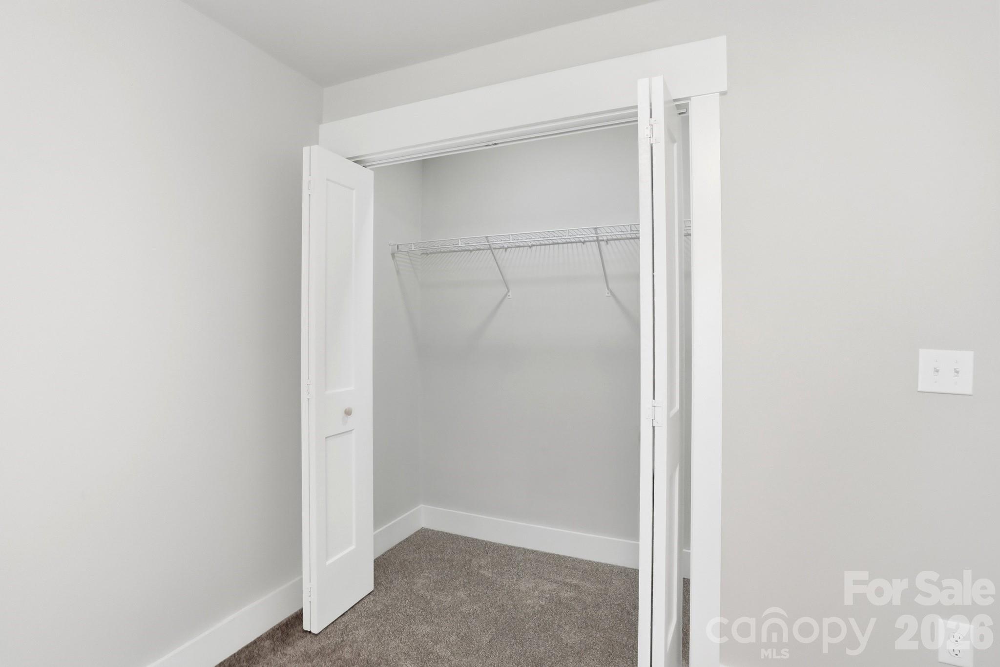 208 Wylie Park Road — Lancaster
