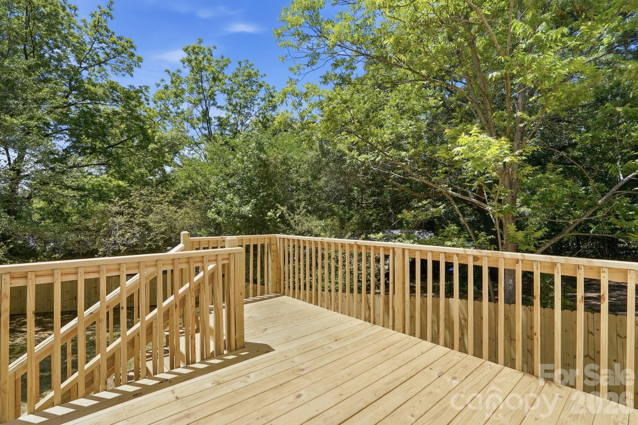 208 Wylie Park Road — Lancaster