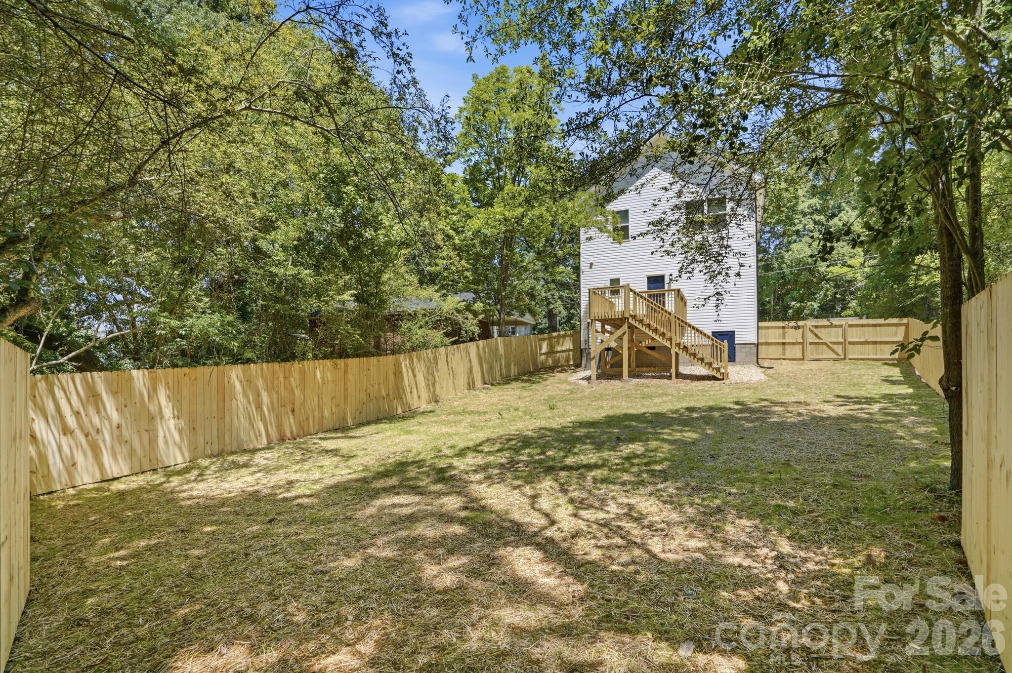208 Wylie Park Road — Lancaster
