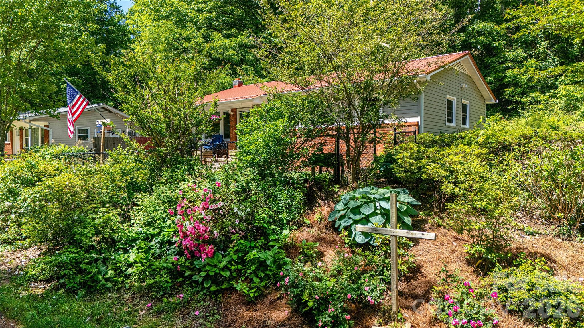 203 Kennedy Drive #21 & 22 — Swannanoa